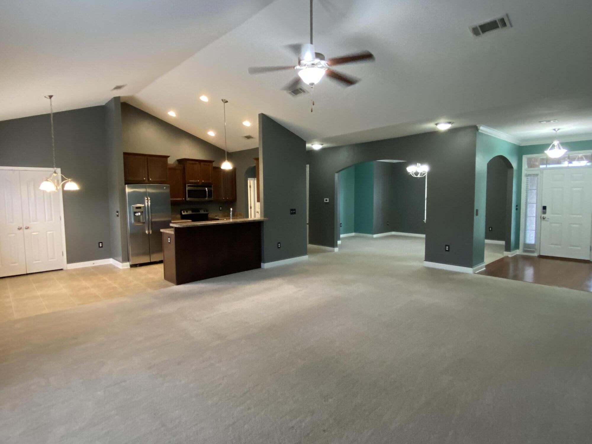 TREASURE ISLE ESTATES - Residential Lease