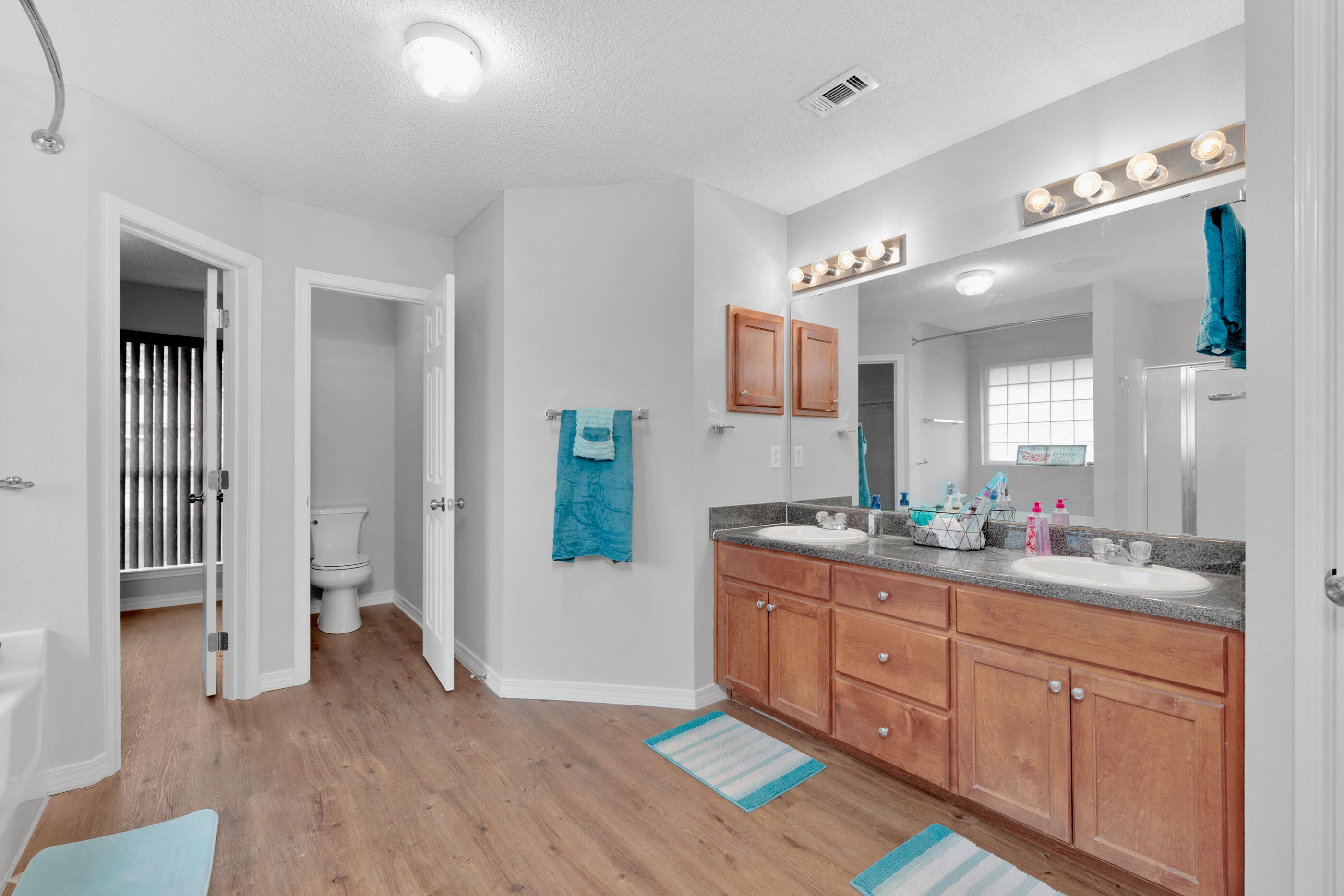 CREETWOOD PLACE - Residential