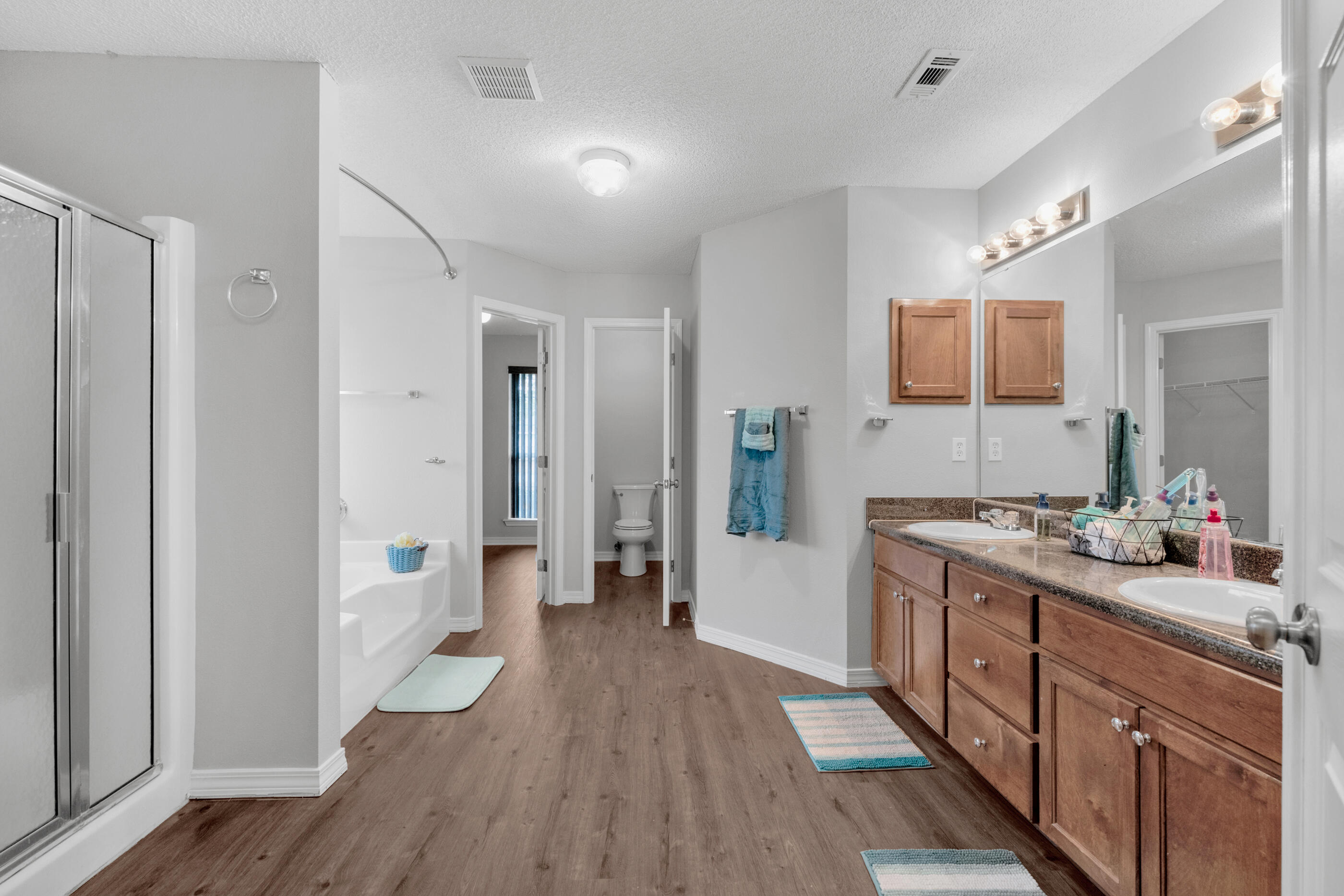 CREETWOOD PLACE - Residential