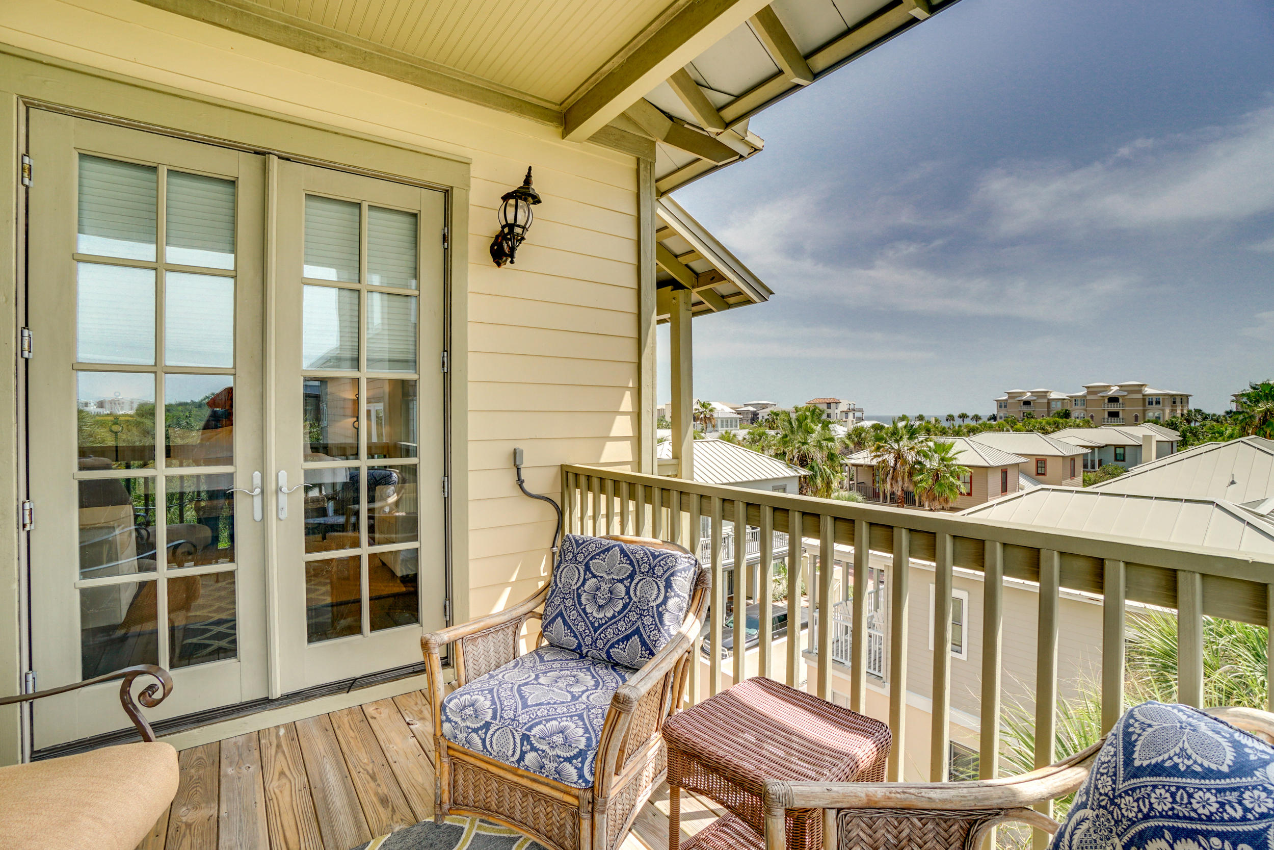 SUNSET BEACH - Residential