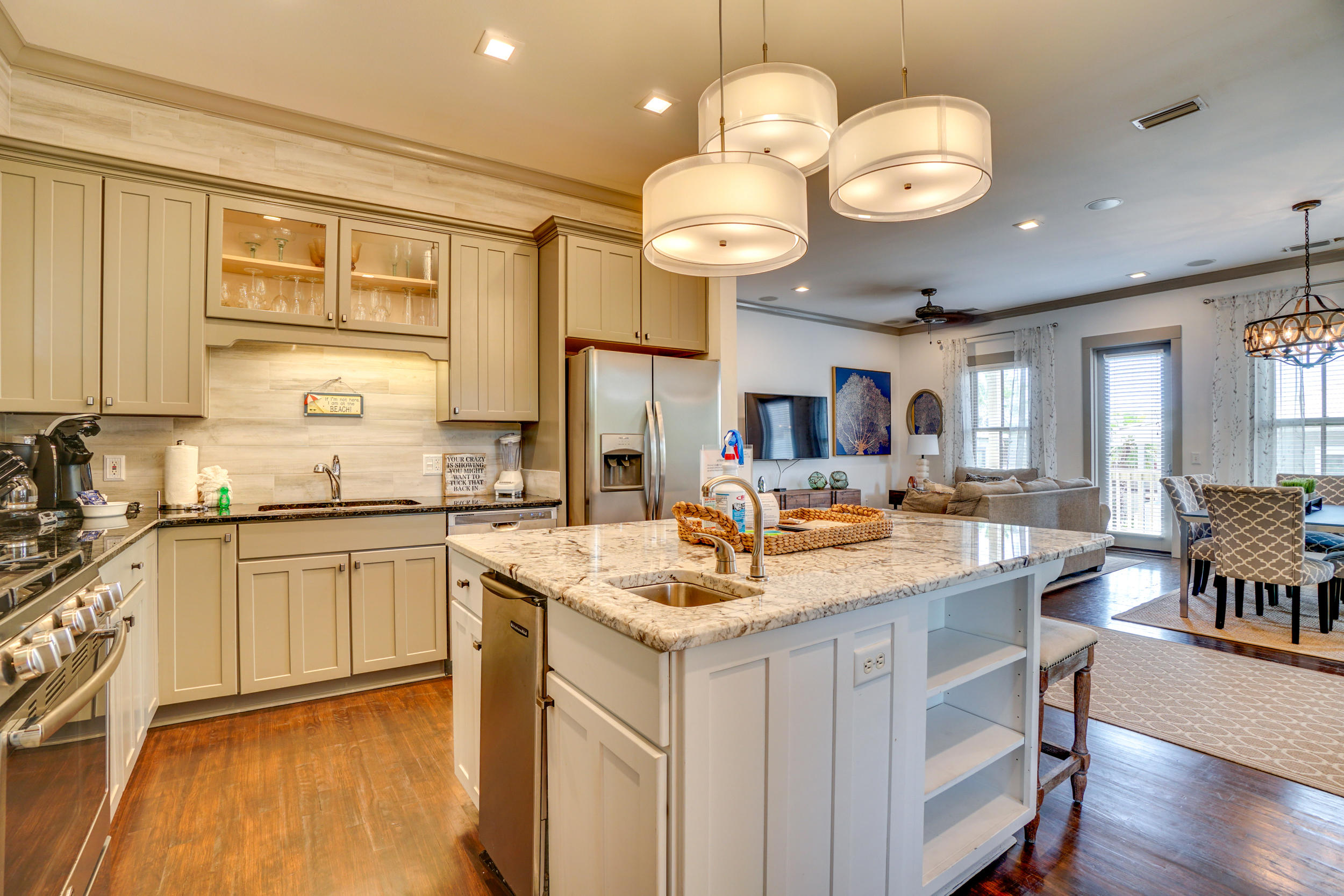 SUNSET BEACH - Residential