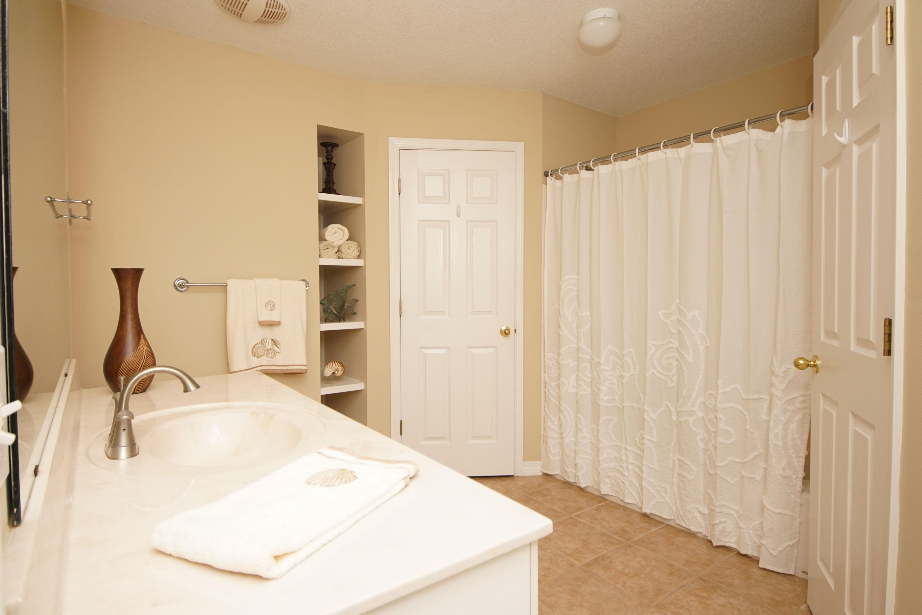 Valparaiso Pinecrest 6 - Residential