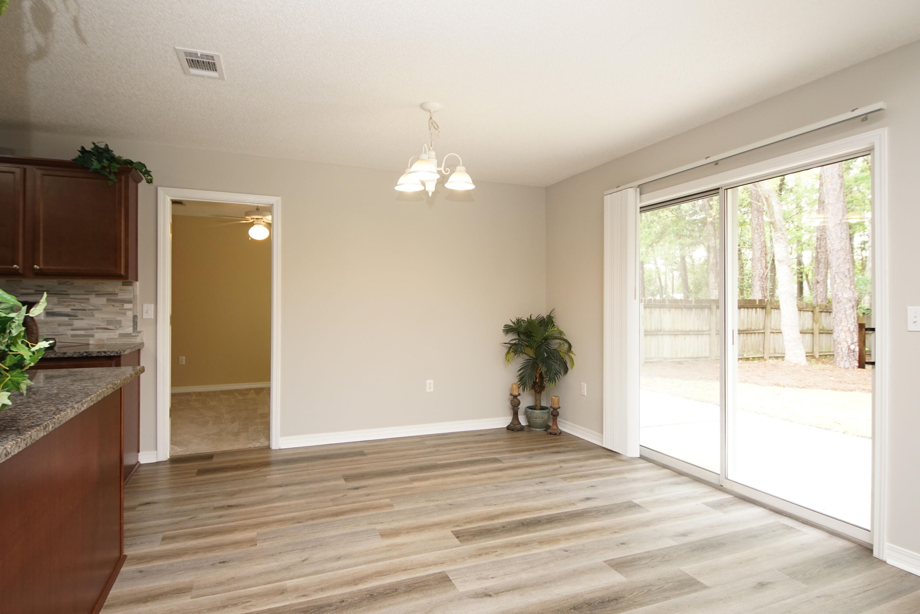 Valparaiso Pinecrest 6 - Residential