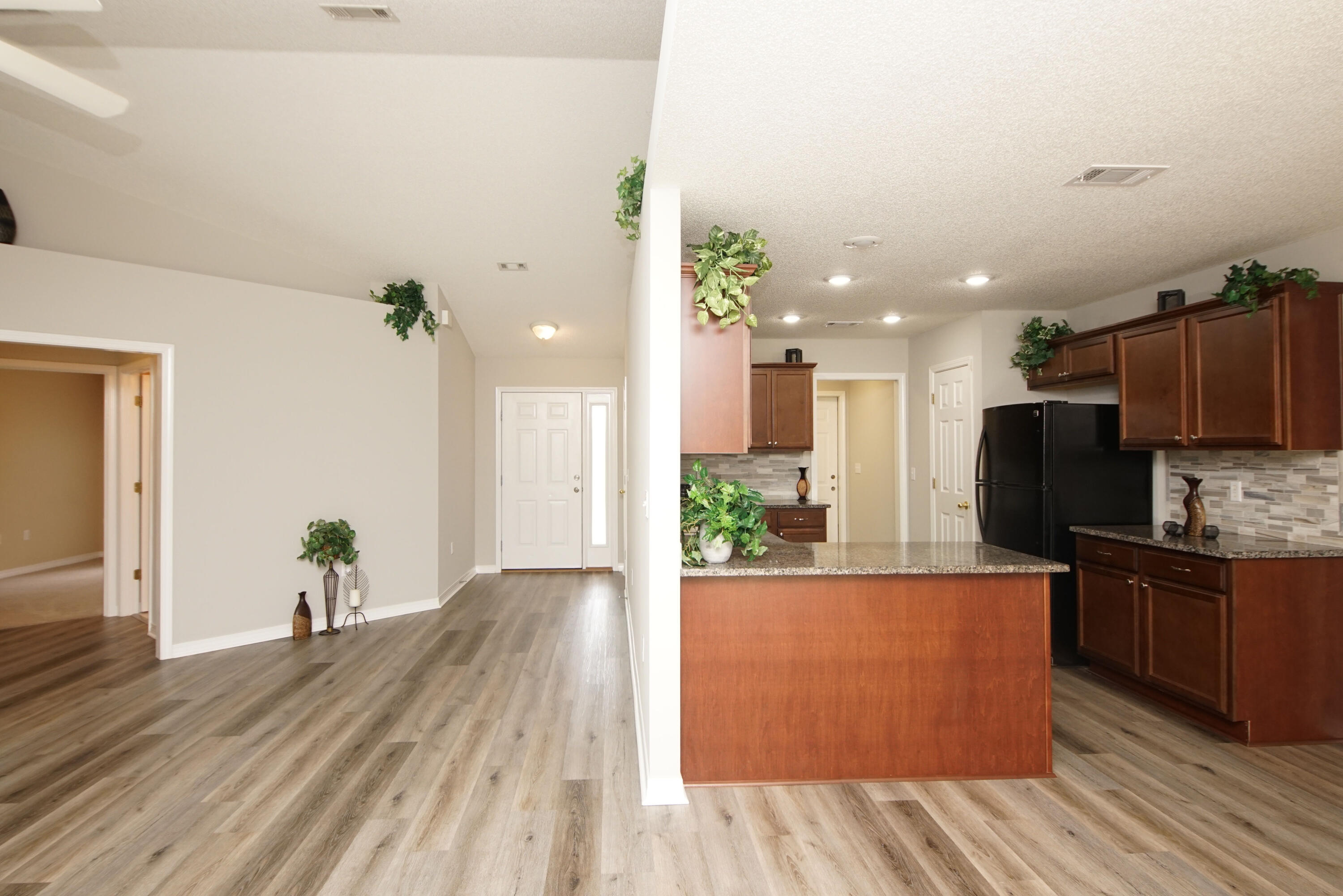 Valparaiso Pinecrest 6 - Residential