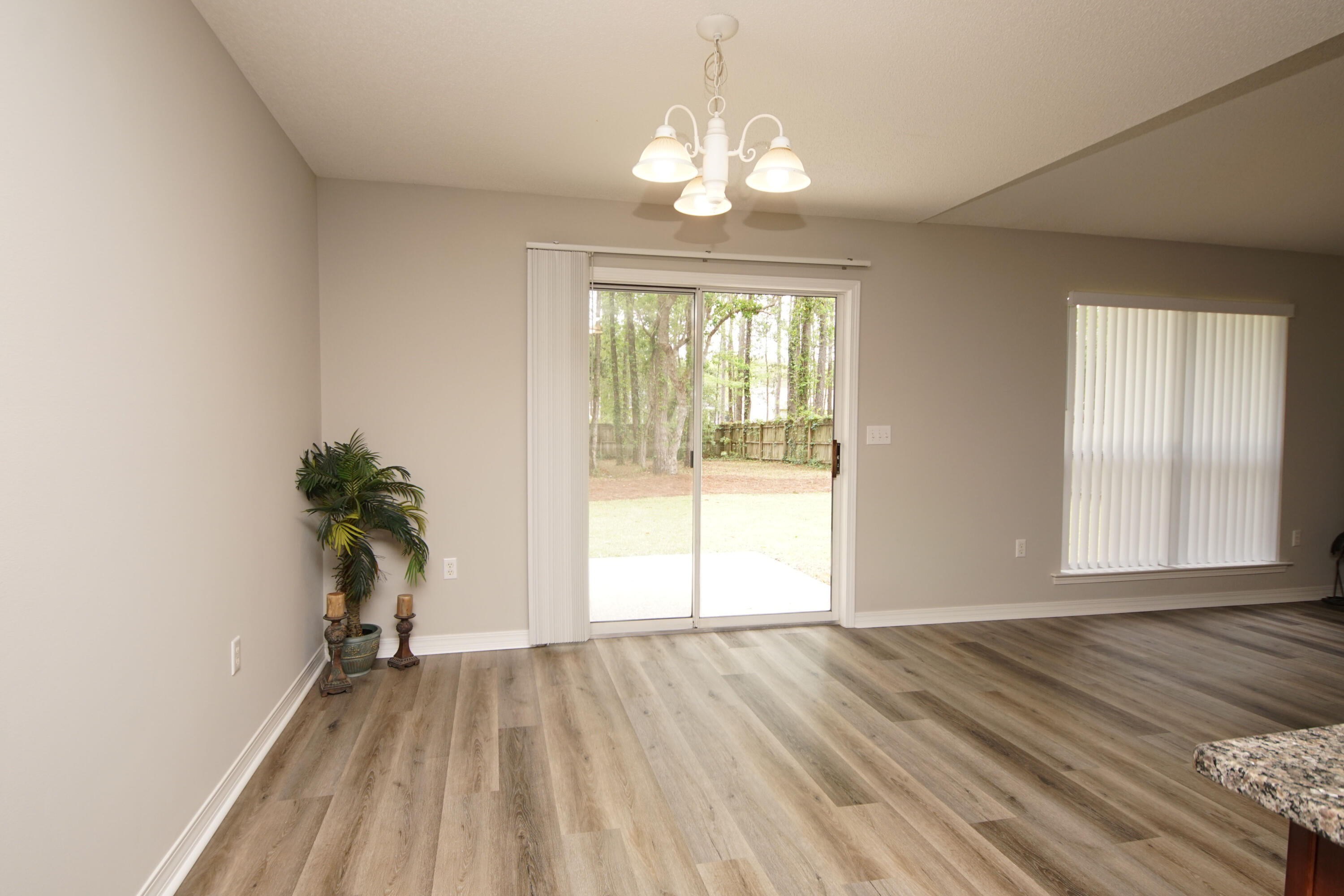 Valparaiso Pinecrest 6 - Residential