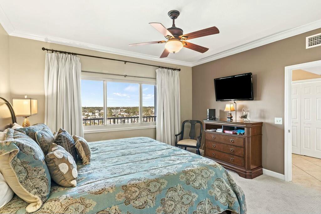 SUMMERWIND CONDOS - Residential