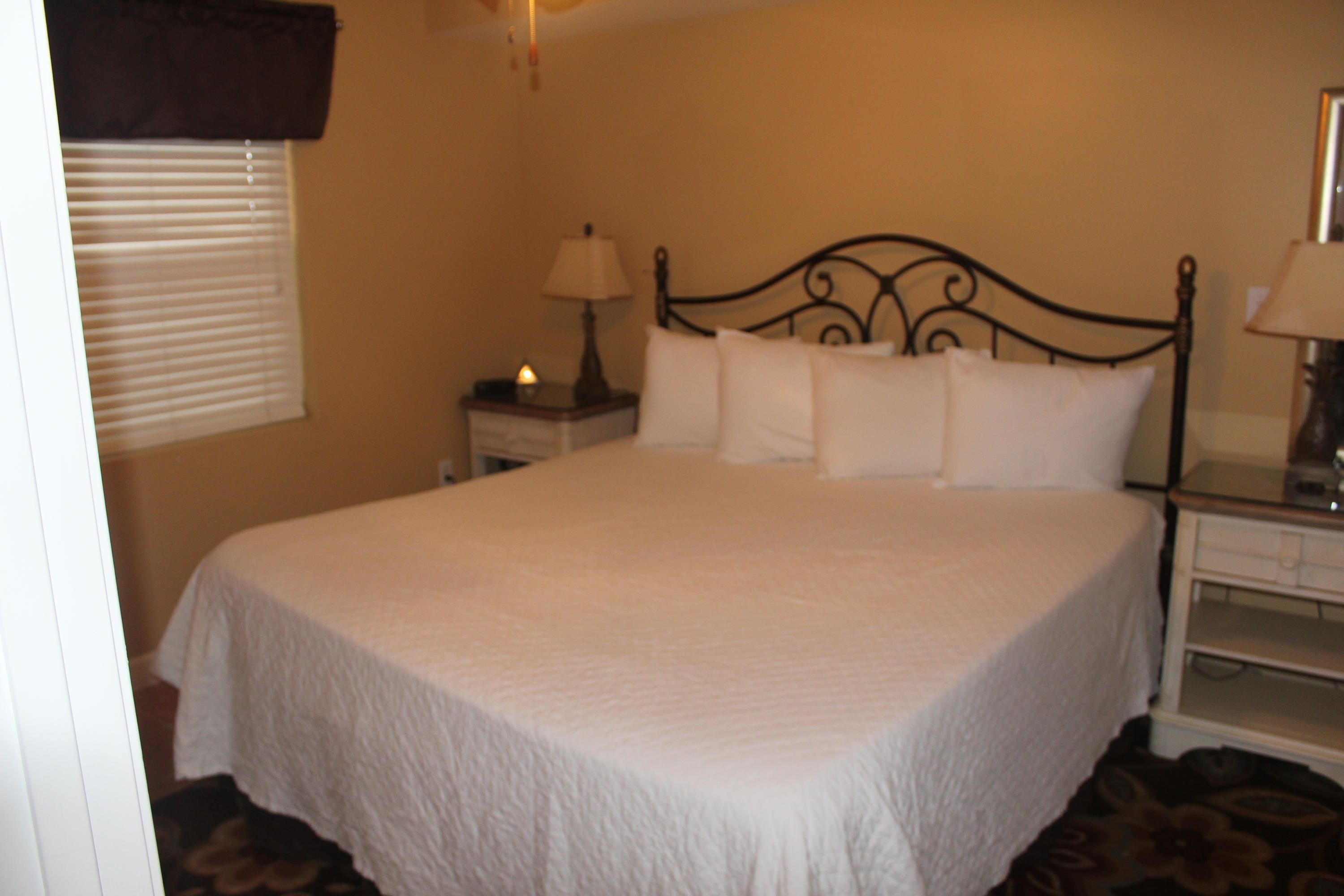 PELICAN ISLE - Residential