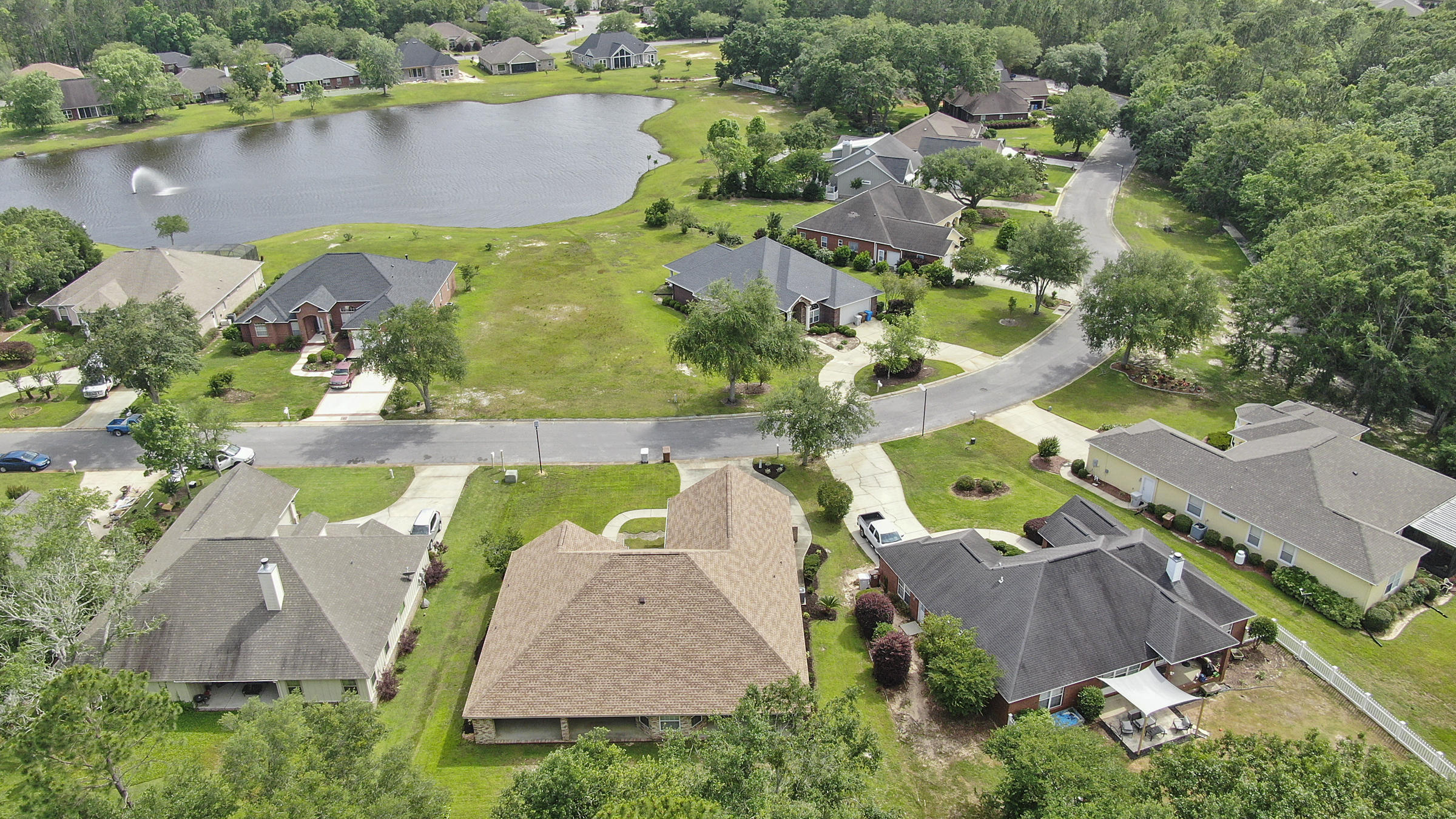 MOORS GOLF AND RACQUET CLUB(THE) - Residential