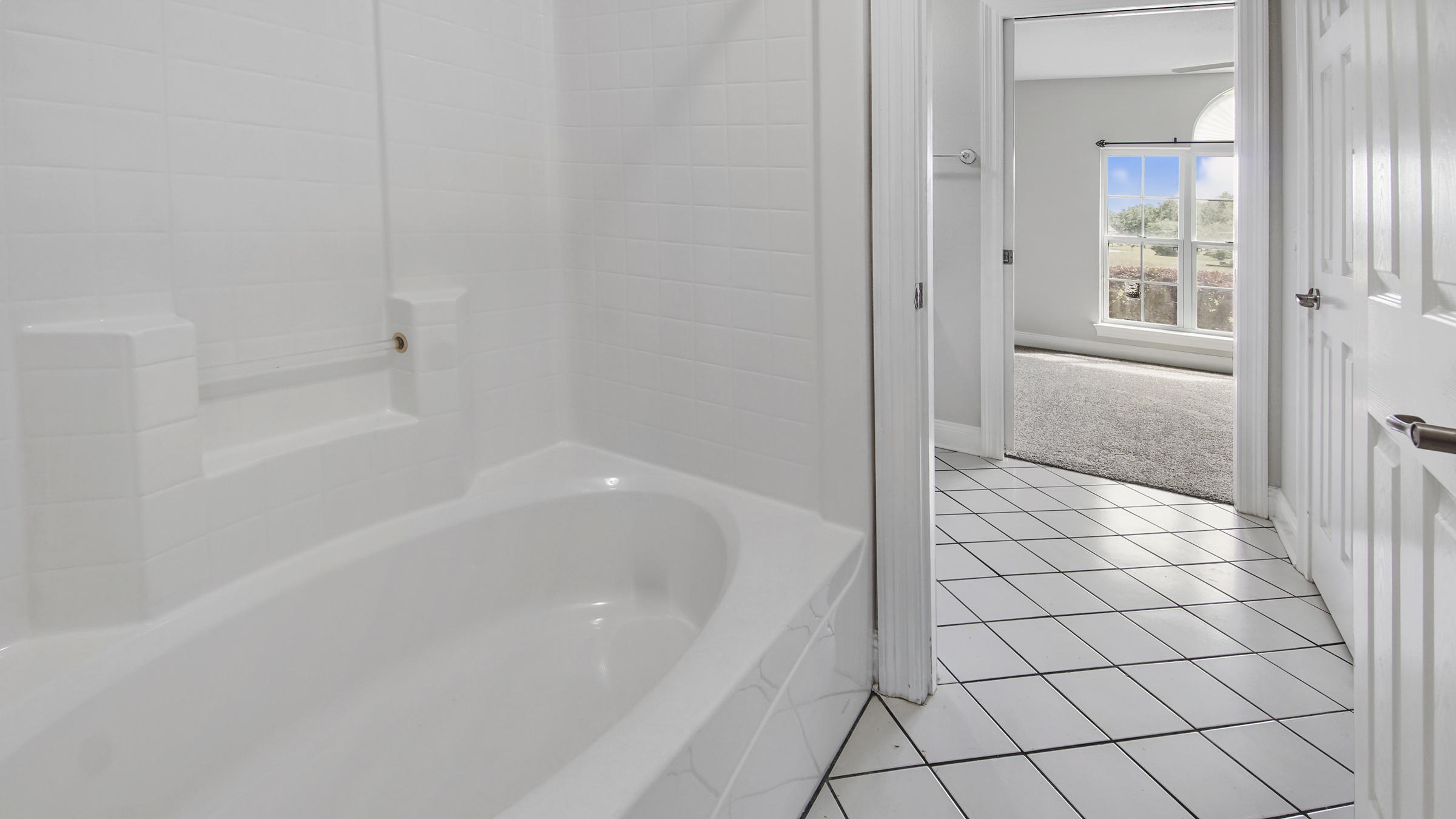 MOORS GOLF AND RACQUET CLUB(THE) - Residential