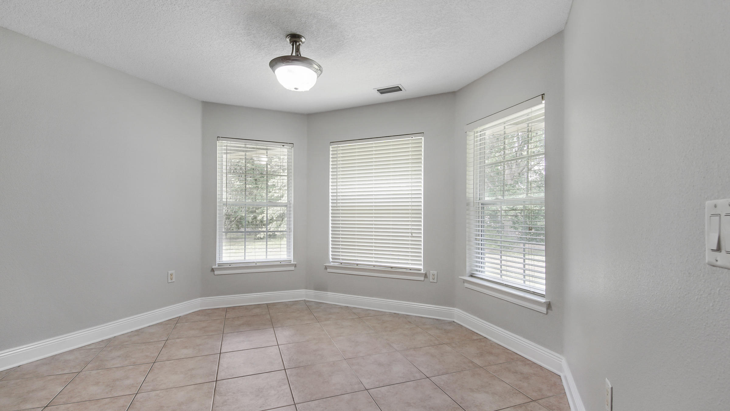 MOORS GOLF AND RACQUET CLUB(THE) - Residential