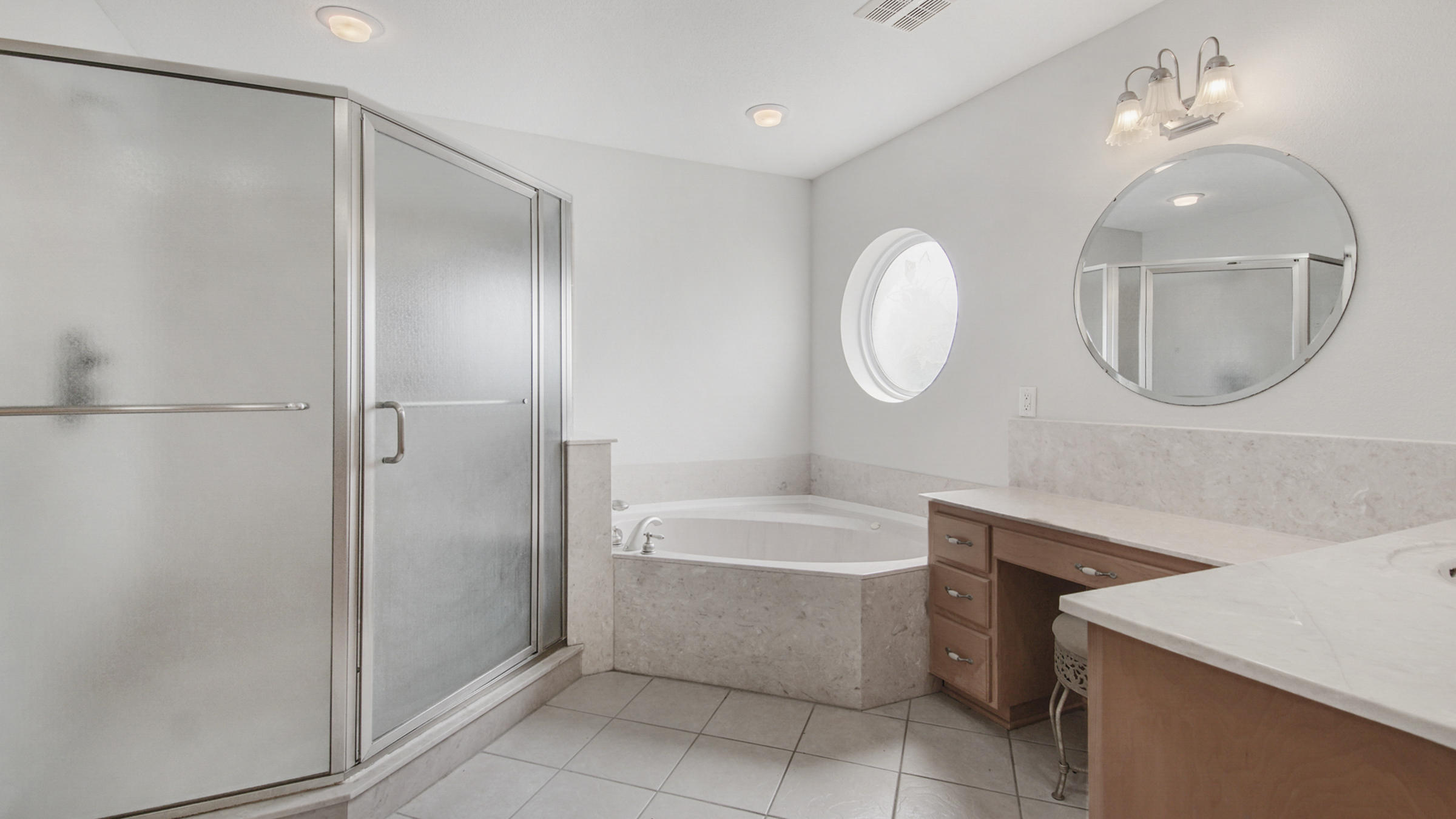 MOORS GOLF AND RACQUET CLUB(THE) - Residential