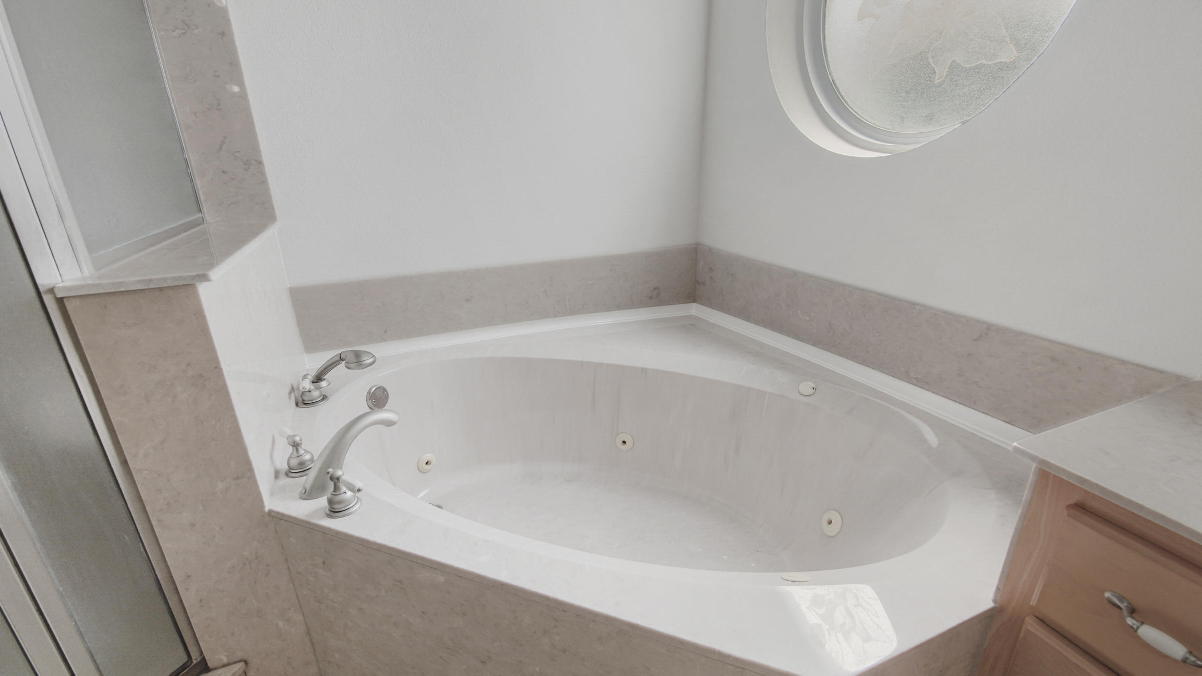 MOORS GOLF AND RACQUET CLUB(THE) - Residential