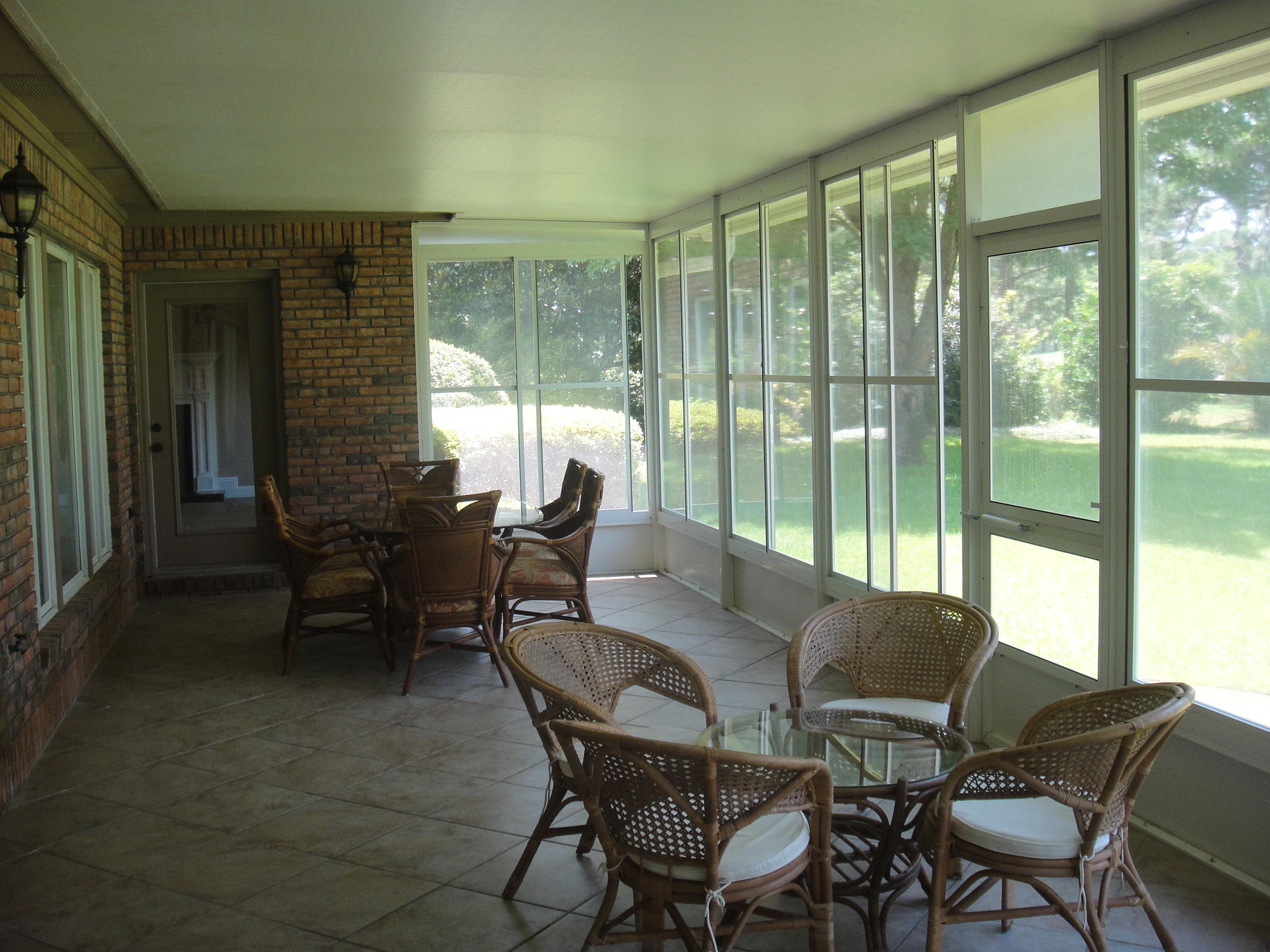 INDIAN BAYOU - Residential Lease