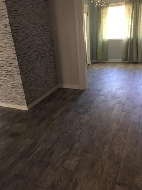 ROYAL OAK VILLAGE 2A - Residential Lease