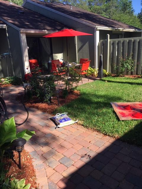 ROYAL OAK VILLAGE 2A - Residential Lease