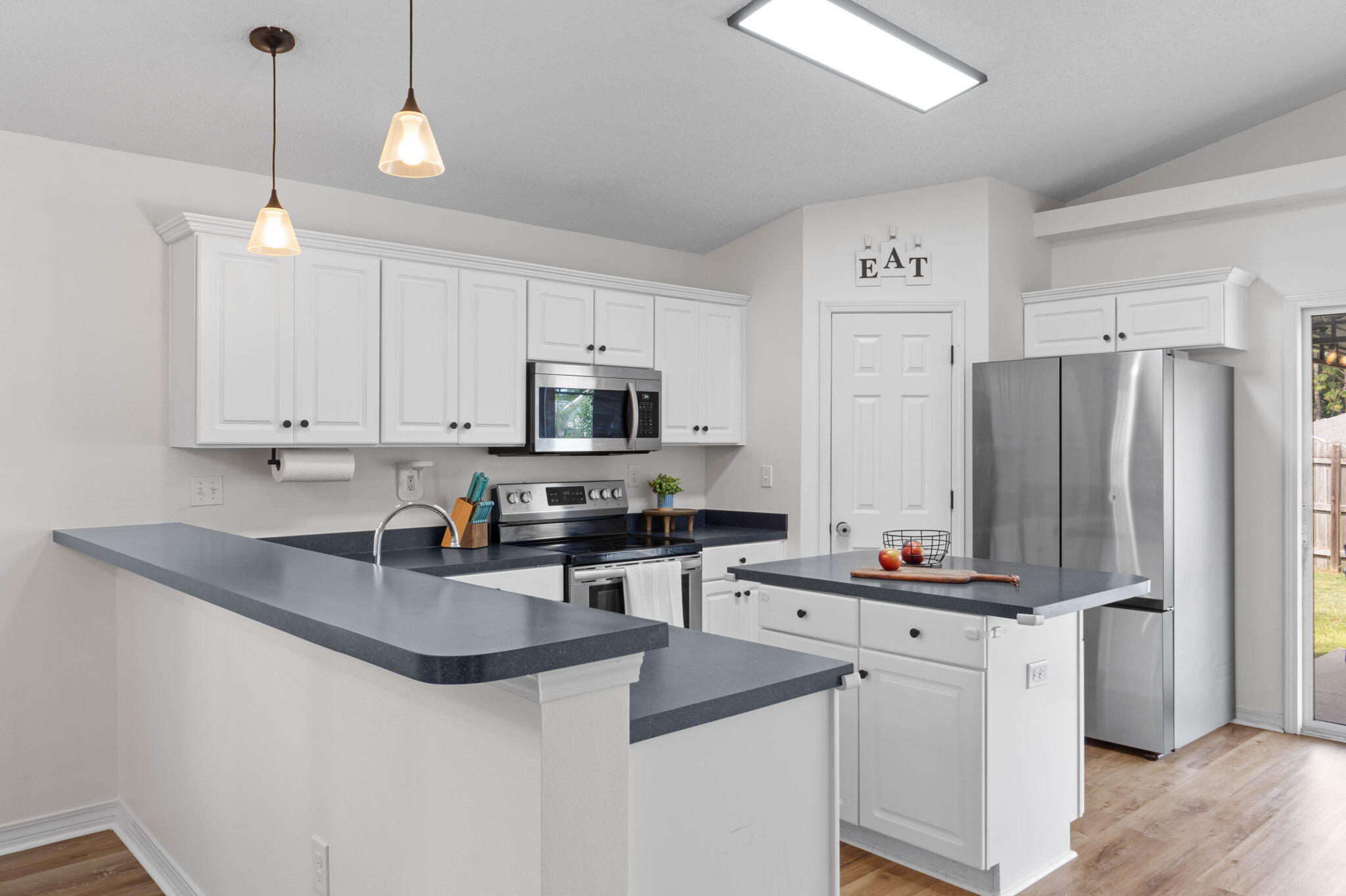 REDSTONE ESTATES - Residential
