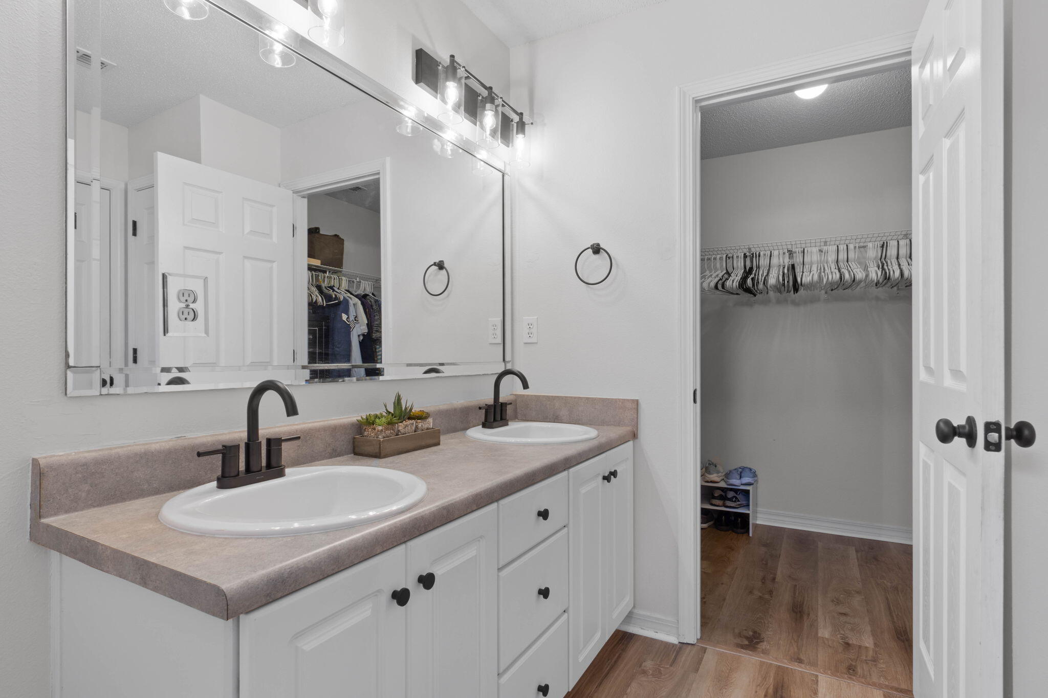 REDSTONE ESTATES - Residential