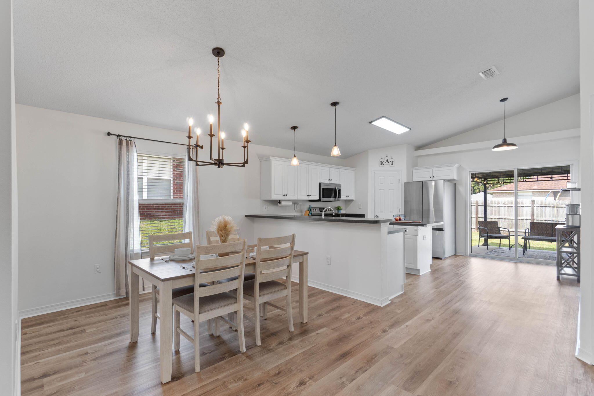 REDSTONE ESTATES - Residential