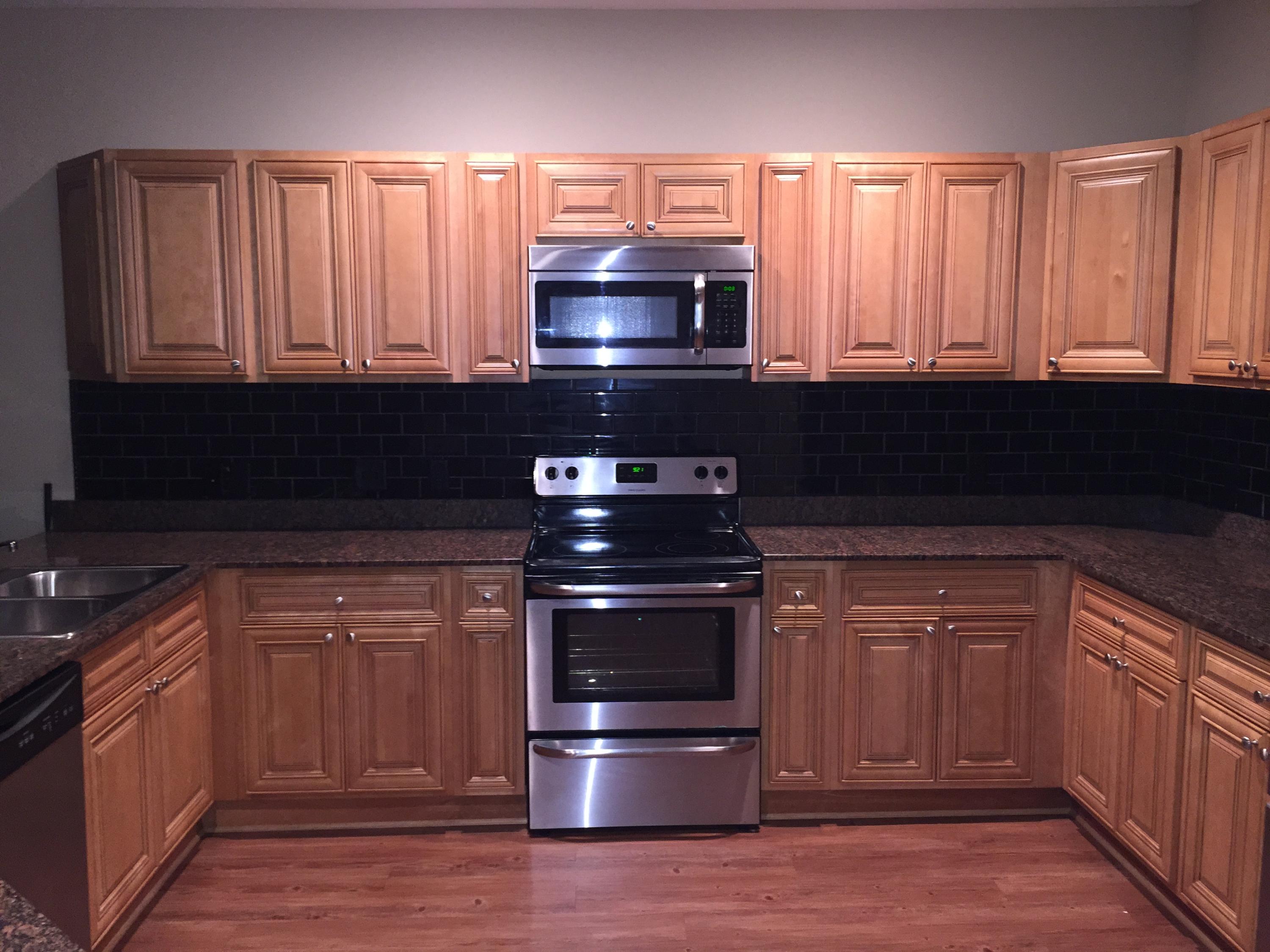 ARBOR LAKE - Residential Lease