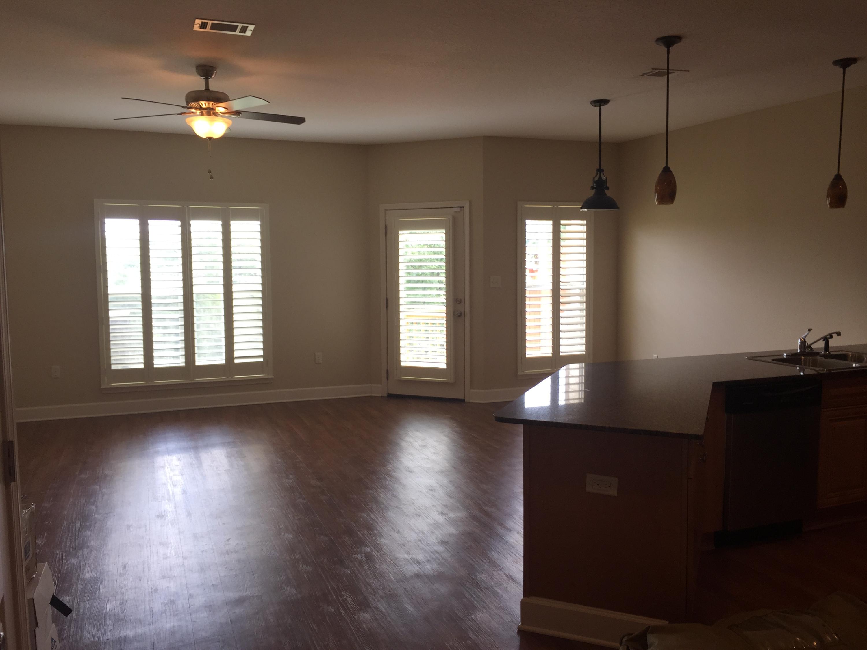 ARBOR LAKE - Residential Lease