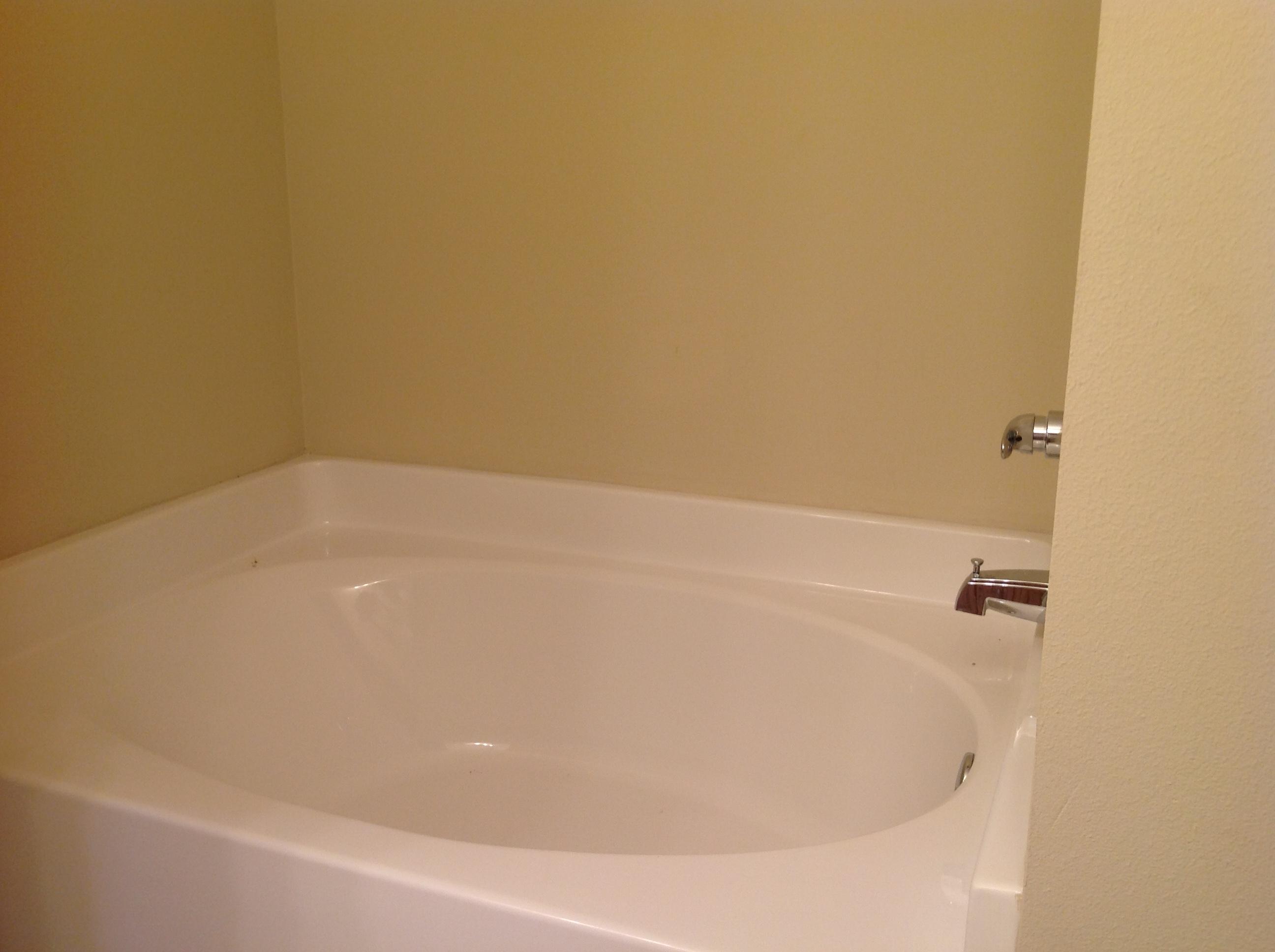 ARBOR LAKE - Residential Lease