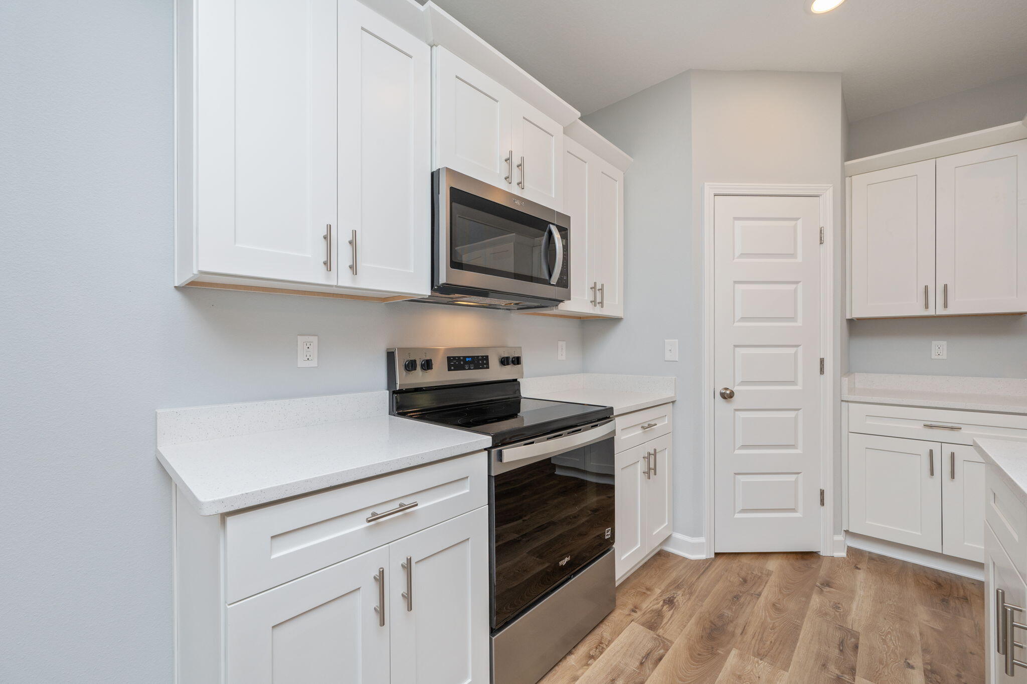 OAK HOLLOW - Residential