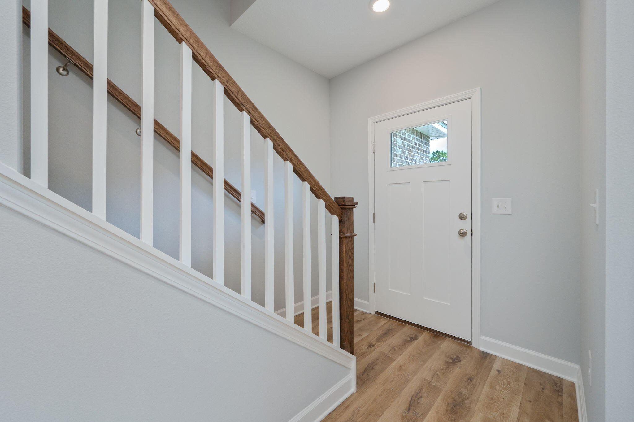 OAK HOLLOW - Residential