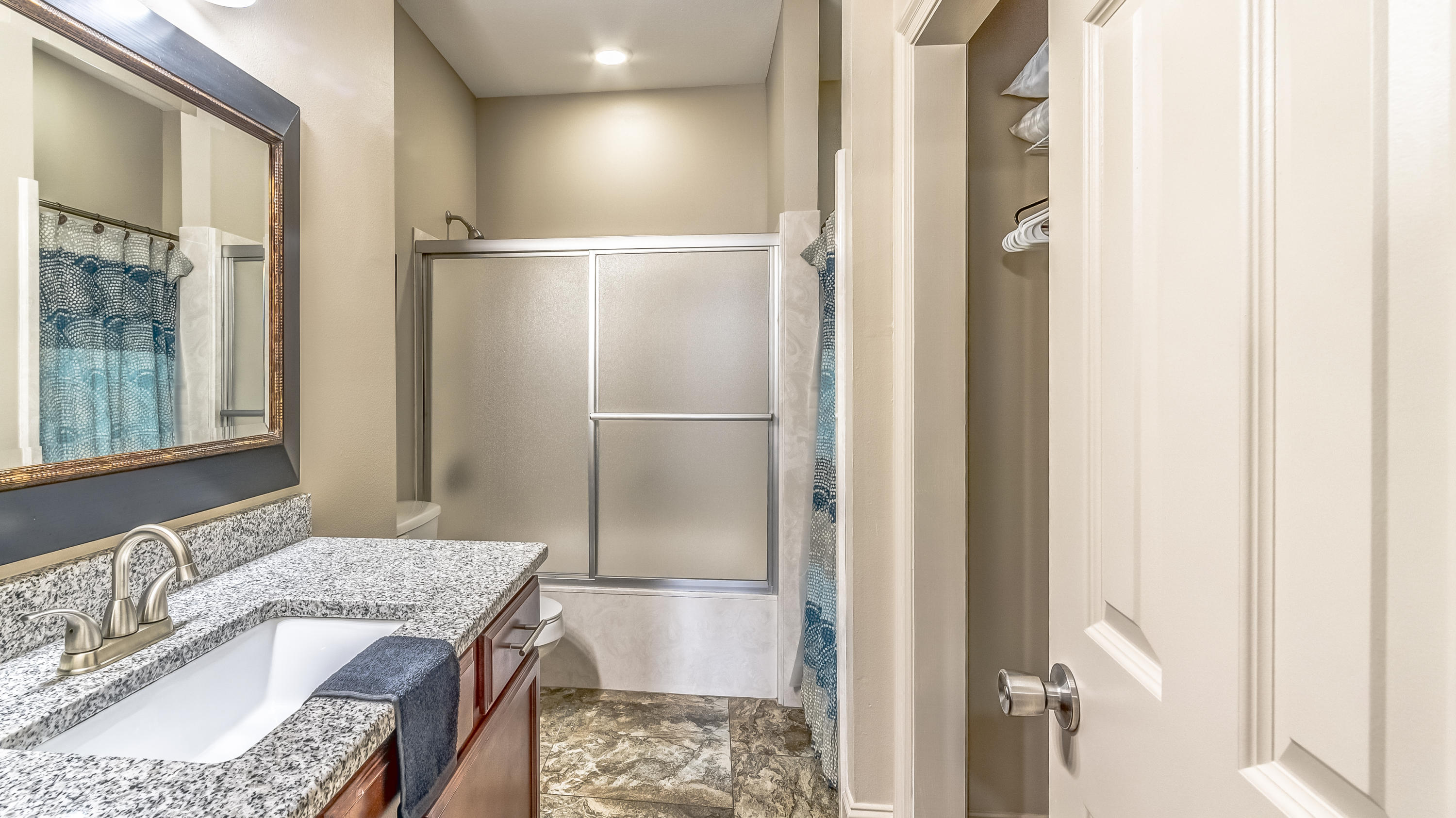 CRYSTAL BEACH - Residential