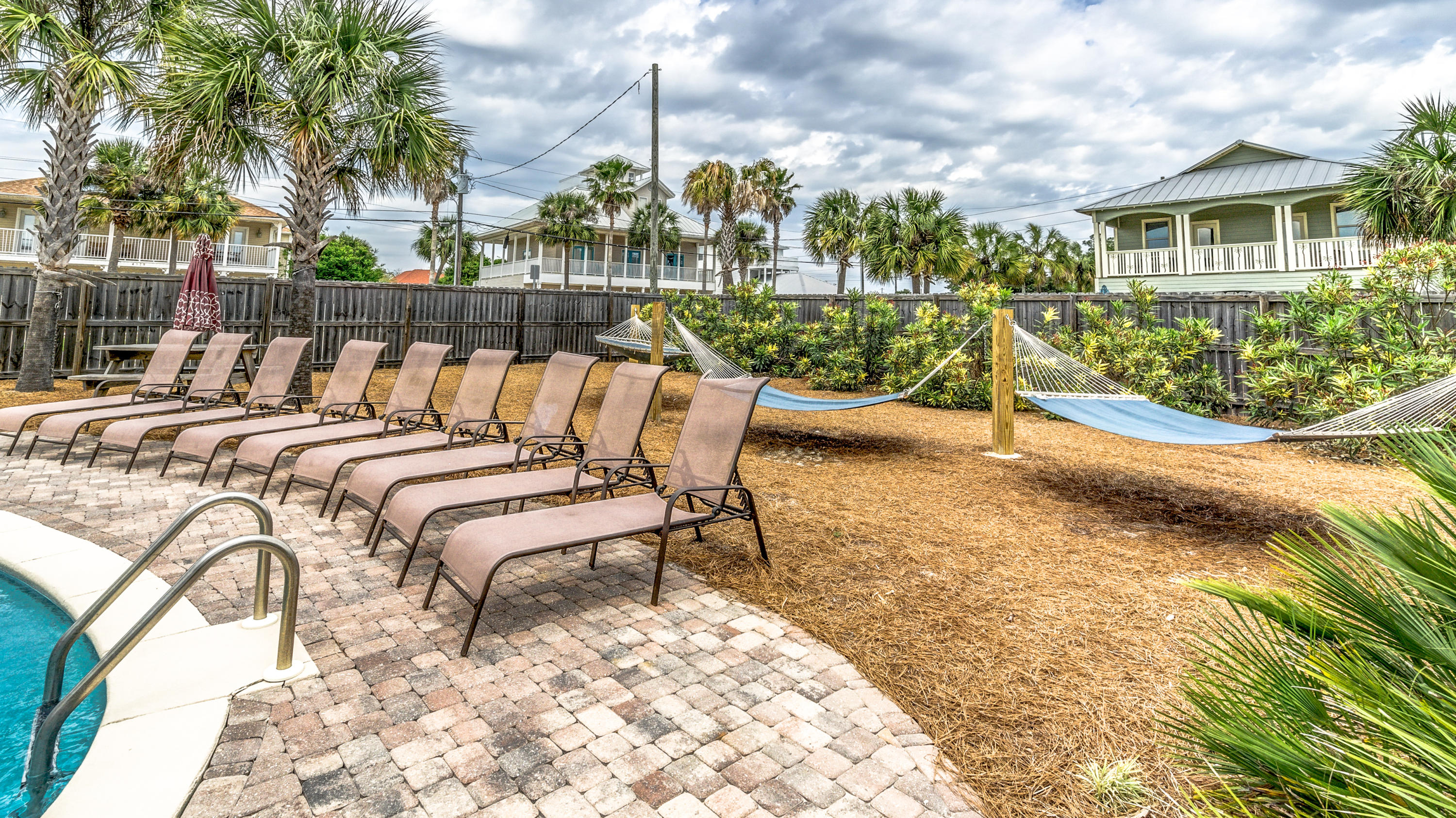 CRYSTAL BEACH - Residential