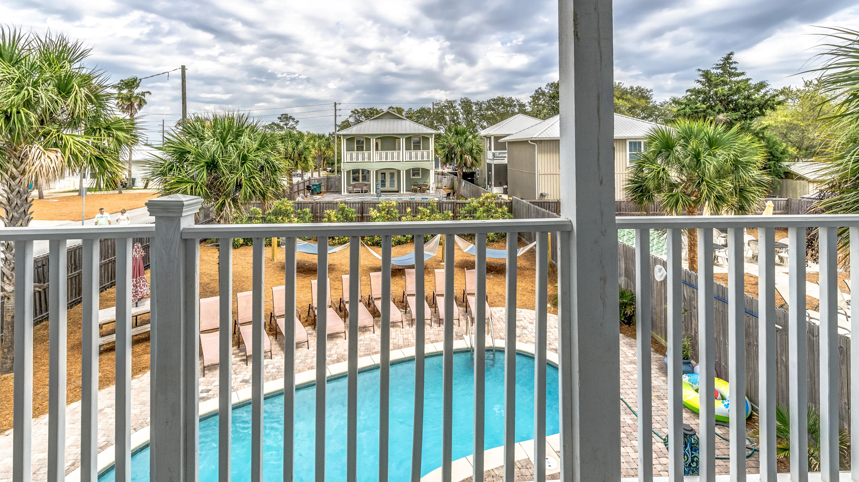 CRYSTAL BEACH - Residential