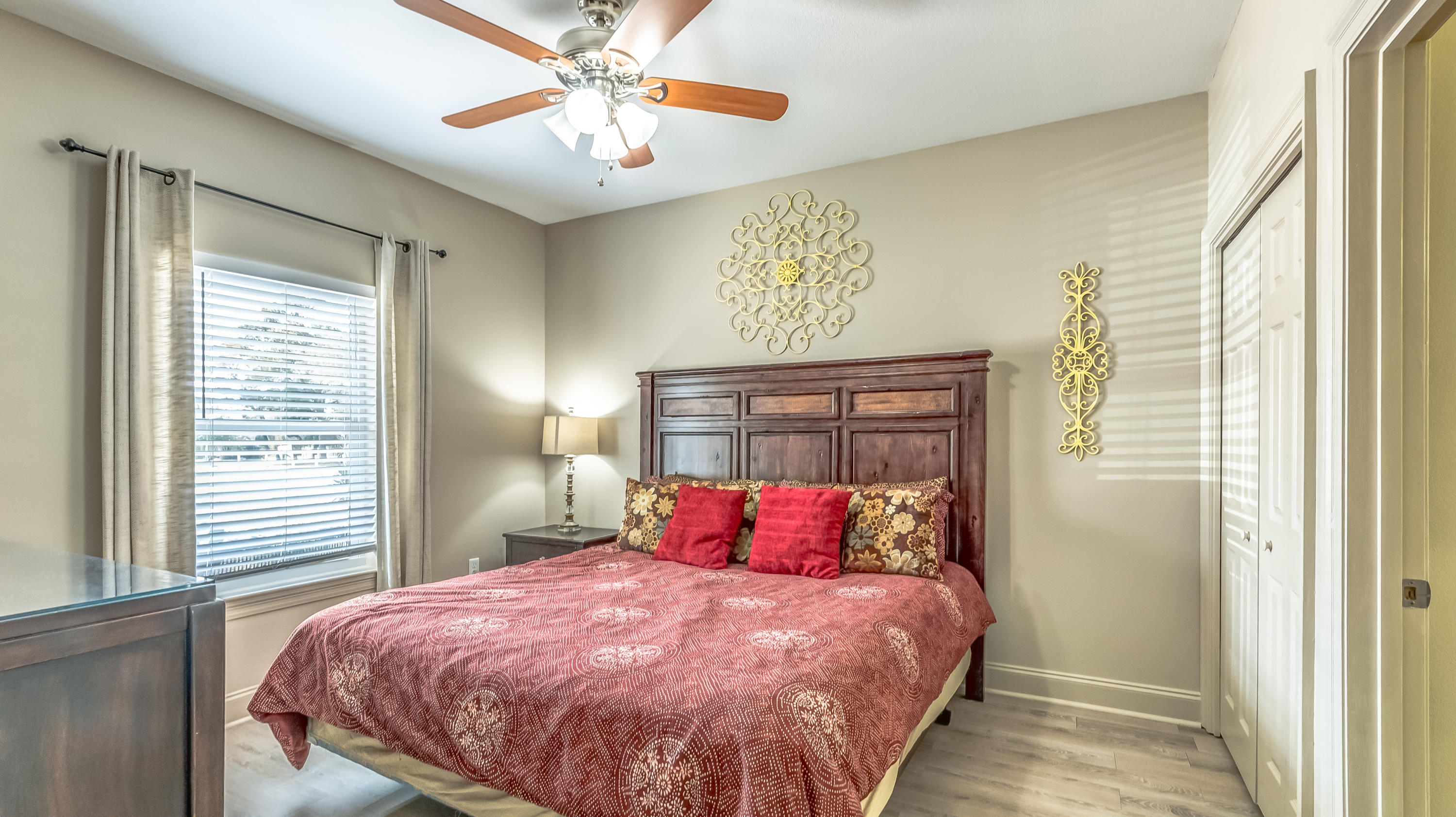 CRYSTAL BEACH - Residential