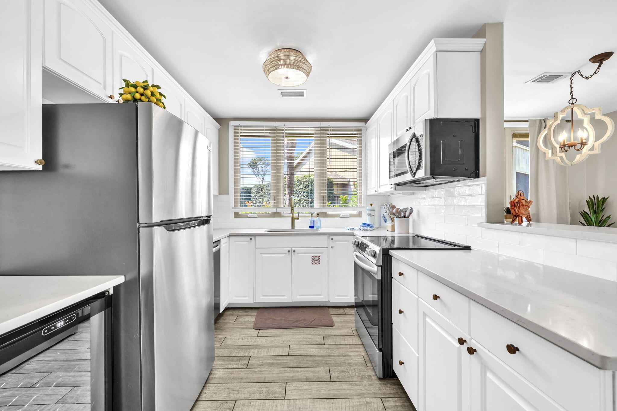 SEASCAPE Lakeside - Residential