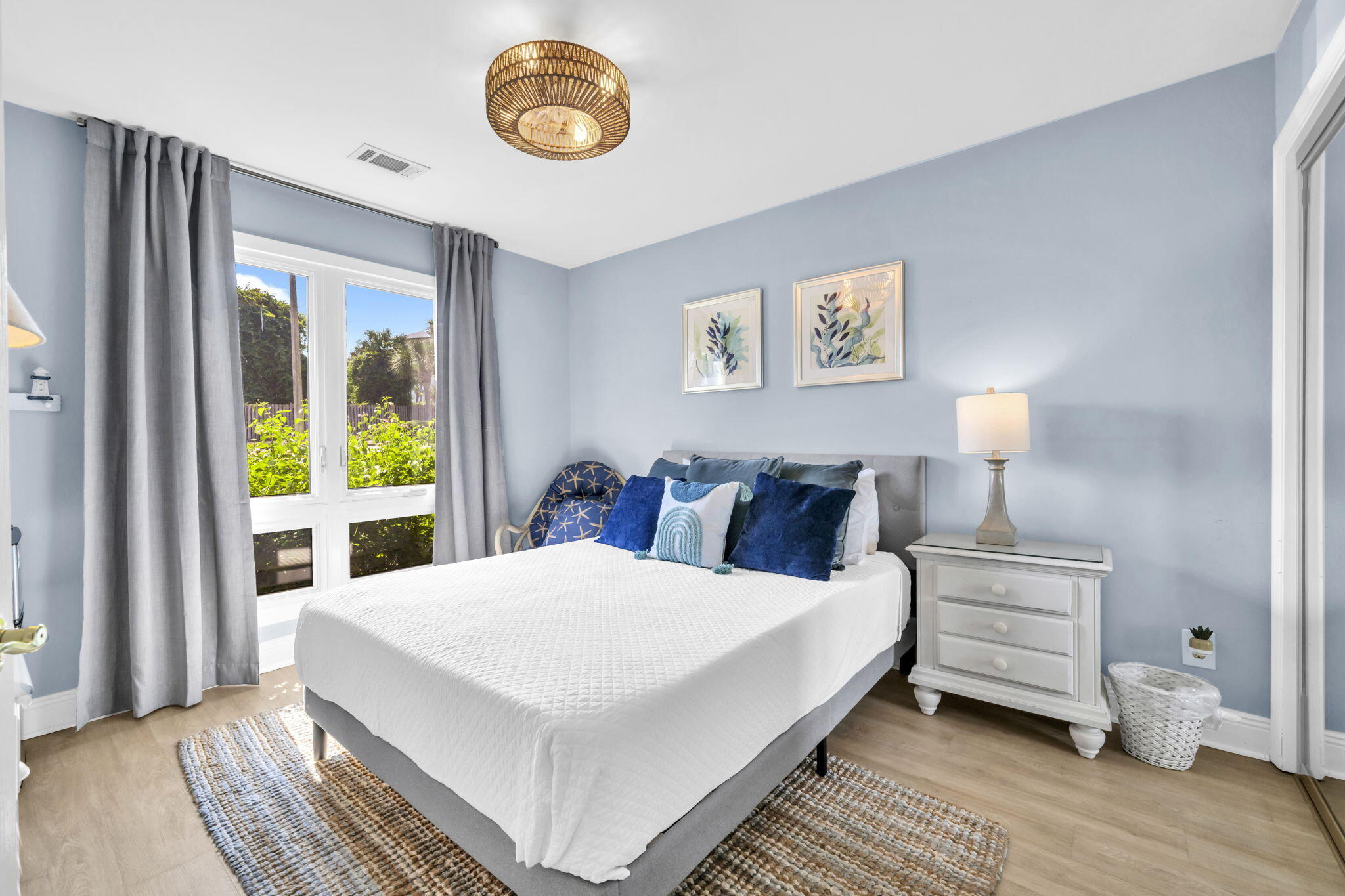 SEASCAPE Lakeside - Residential