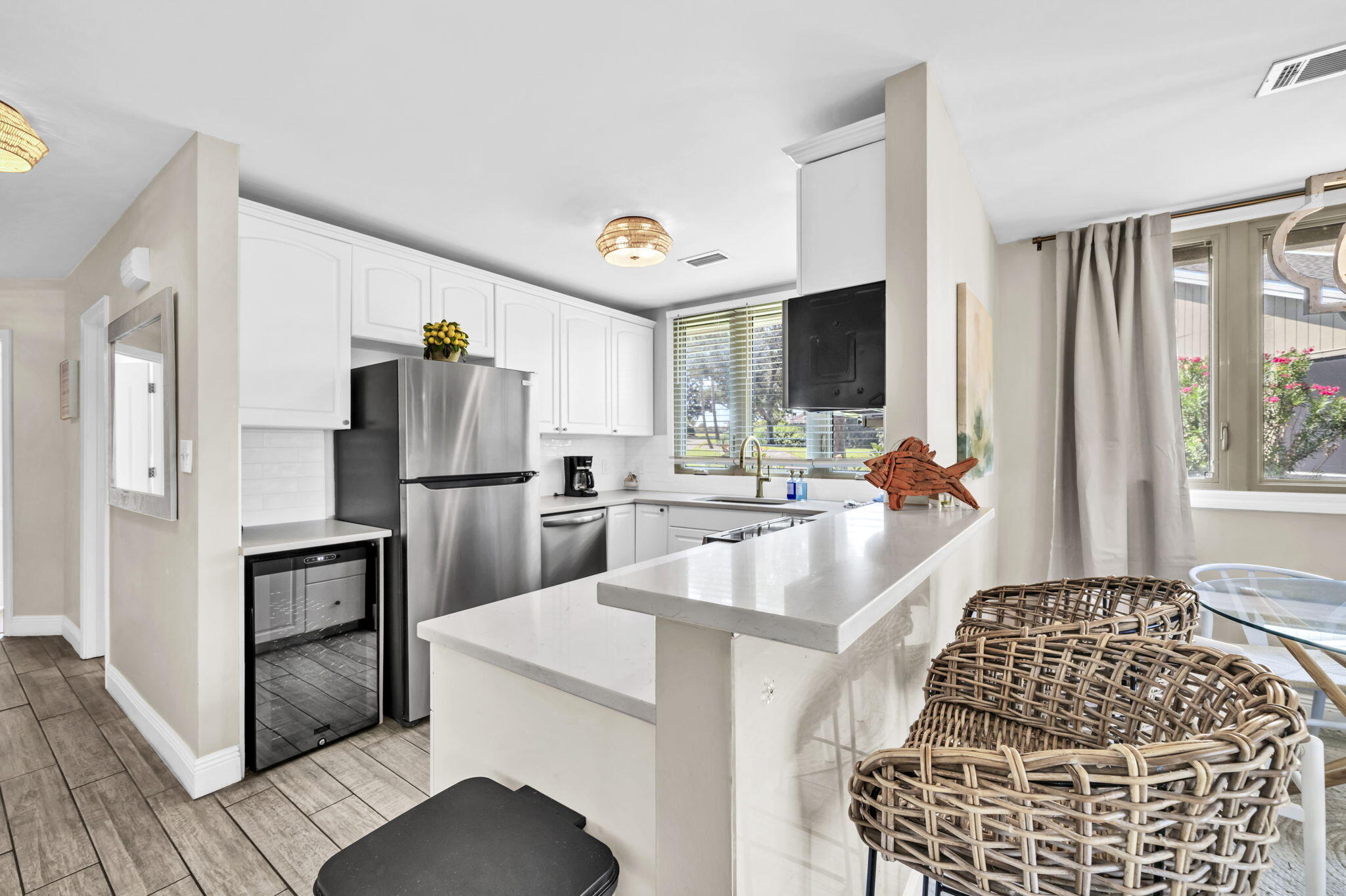 SEASCAPE Lakeside - Residential