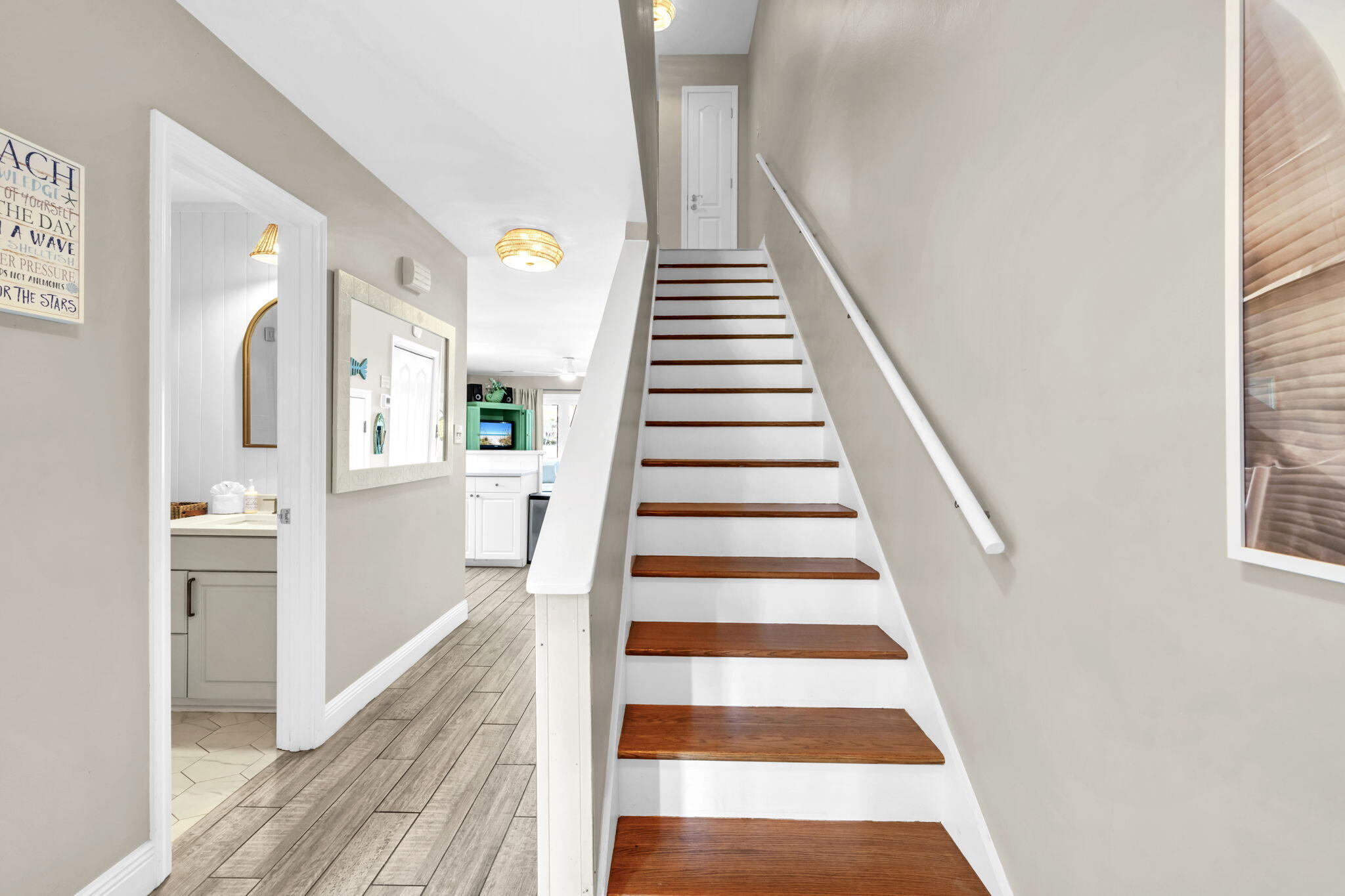SEASCAPE Lakeside - Residential