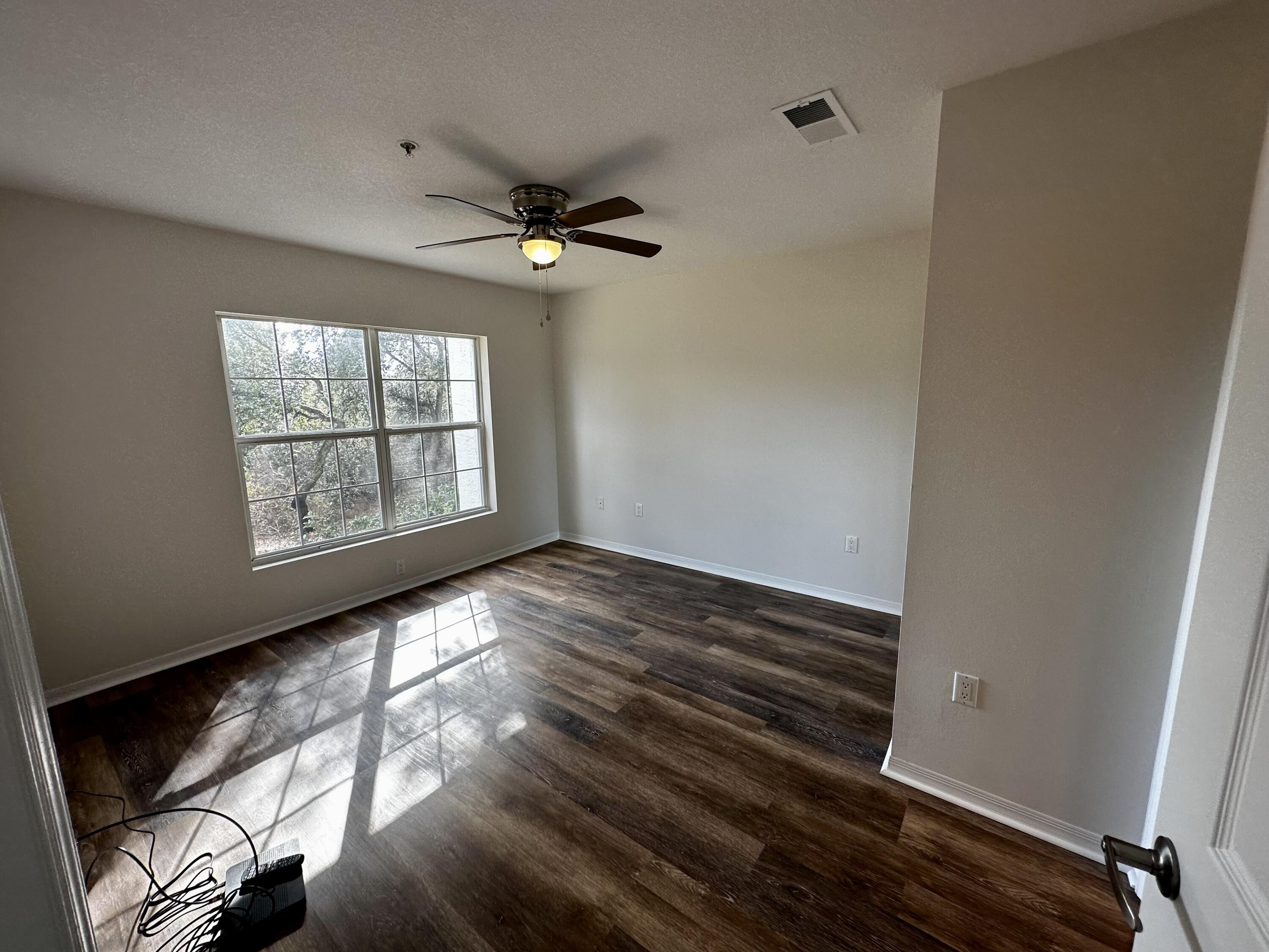 THE FLORIDA CLUB @ BLUEWATER BAY - Residential Lease