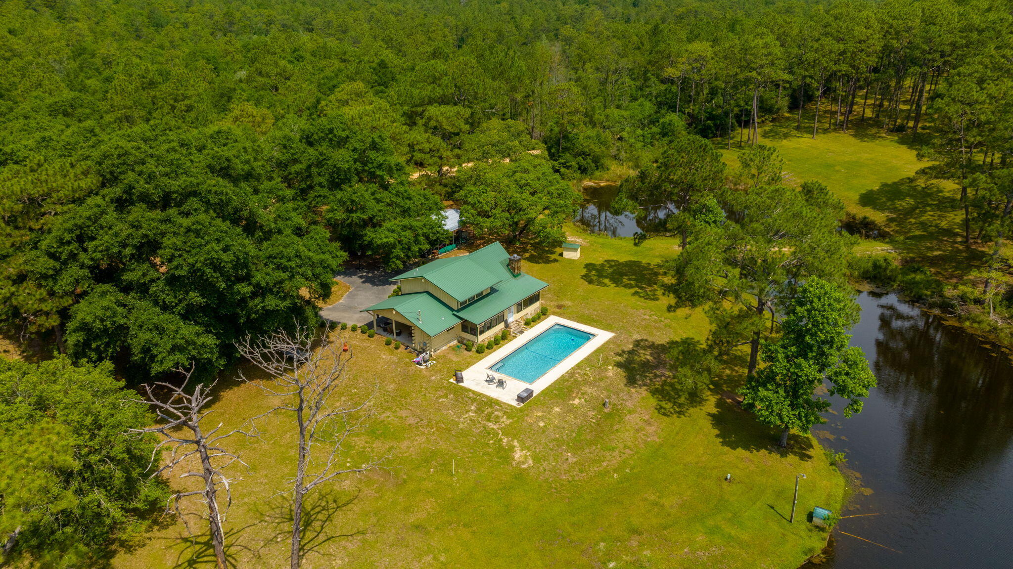 4869 Retta Lane