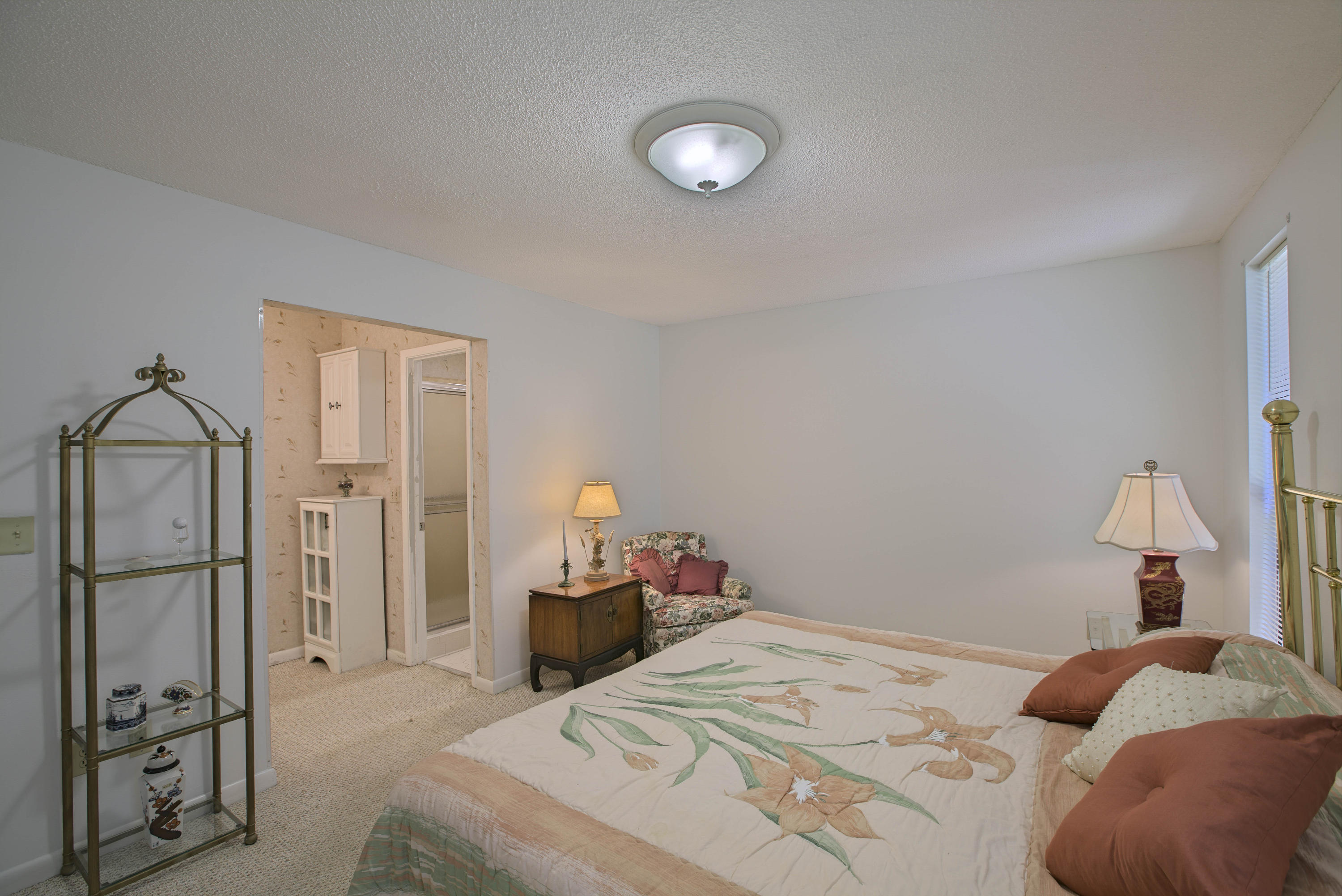 LINKSIDE VILLAGE UNIT 1 - Residential