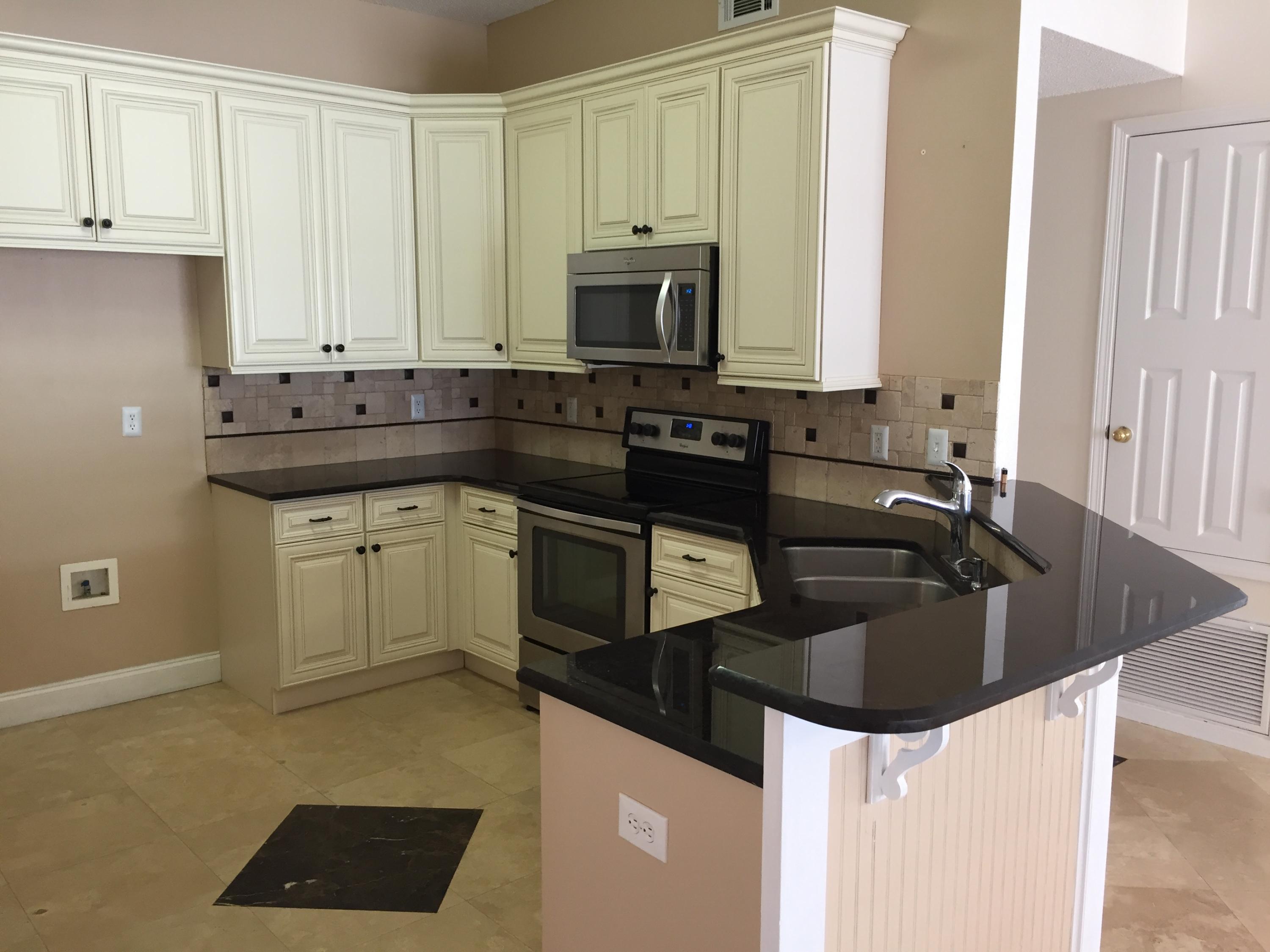 EMERALD VILLAGE S/D - Residential