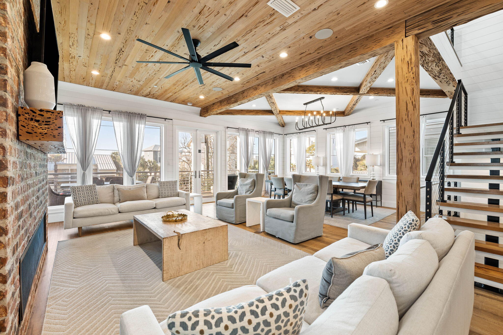 Gulf Shore Manor - Residential