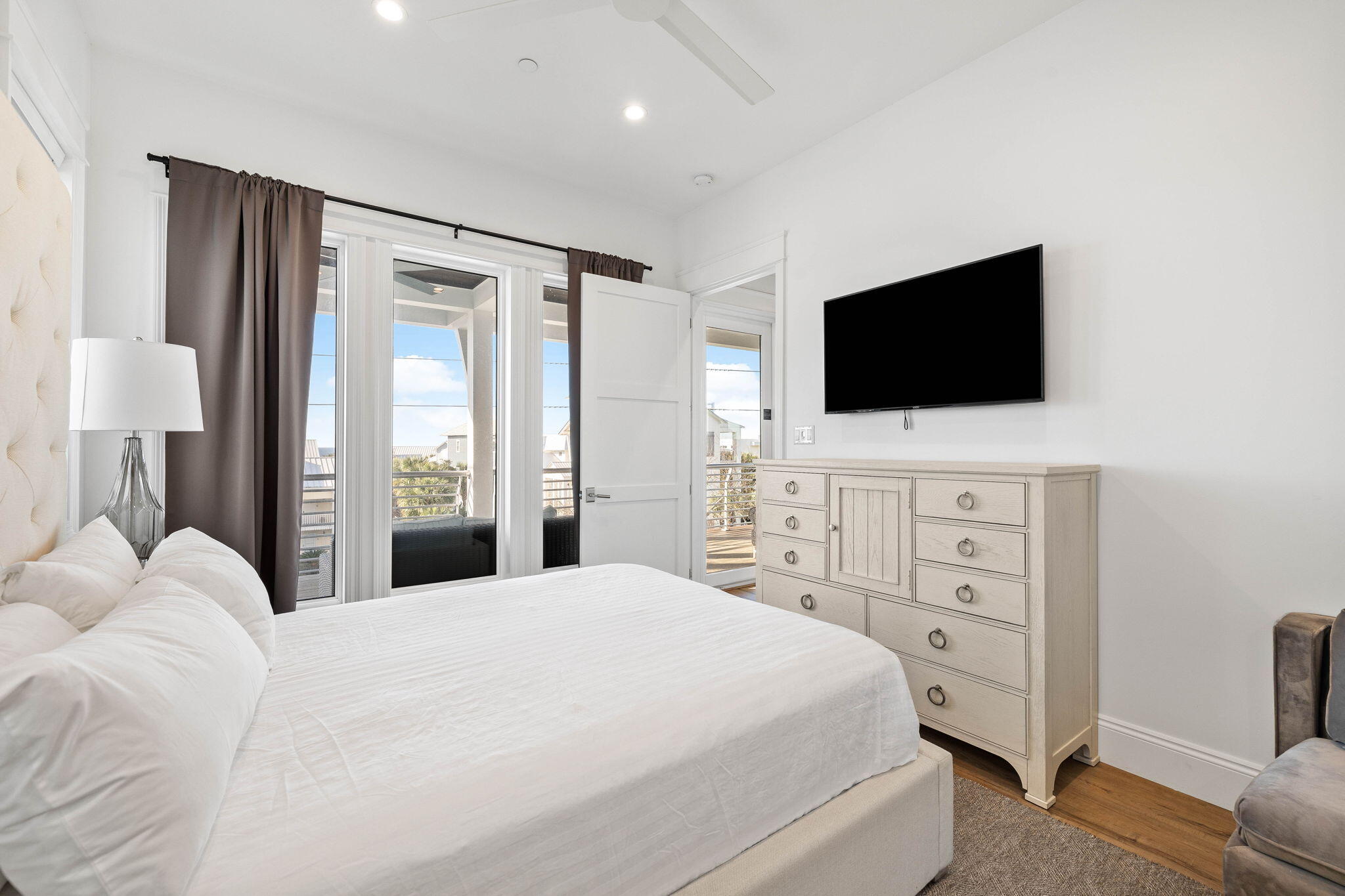 Gulf Shore Manor - Residential