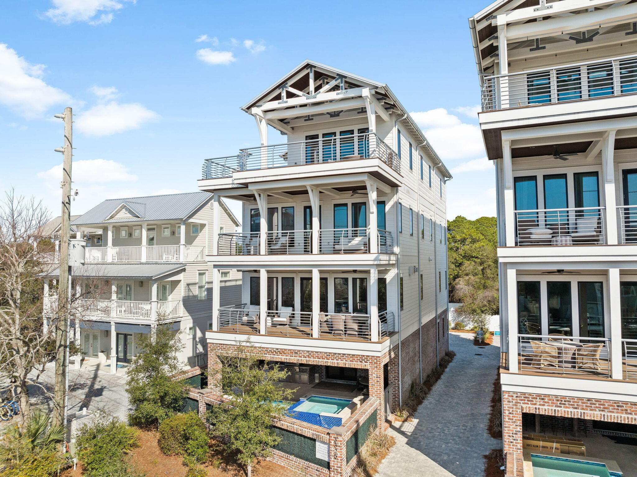 Gulf Shore Manor - Residential