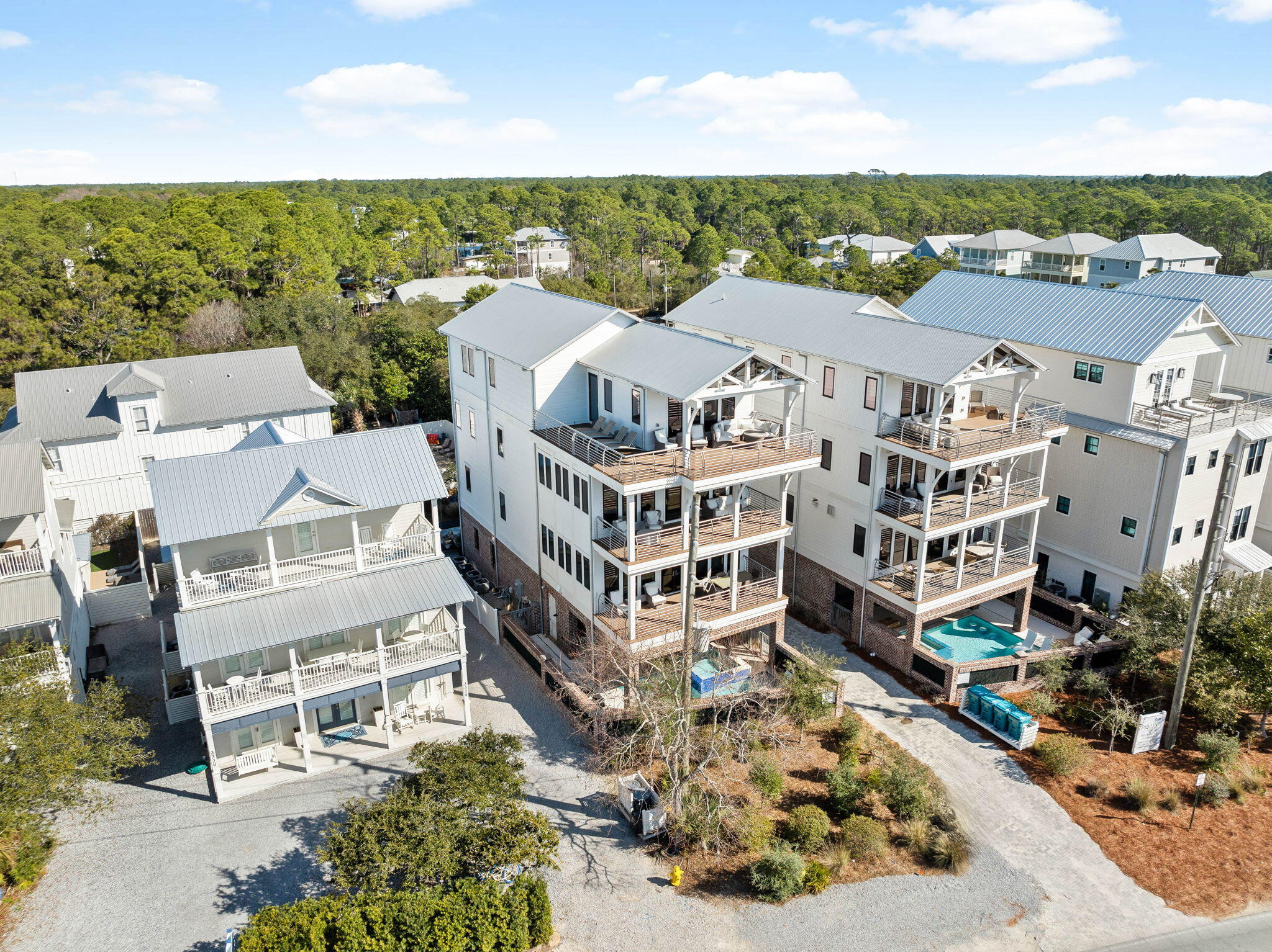 Gulf Shore Manor - Residential