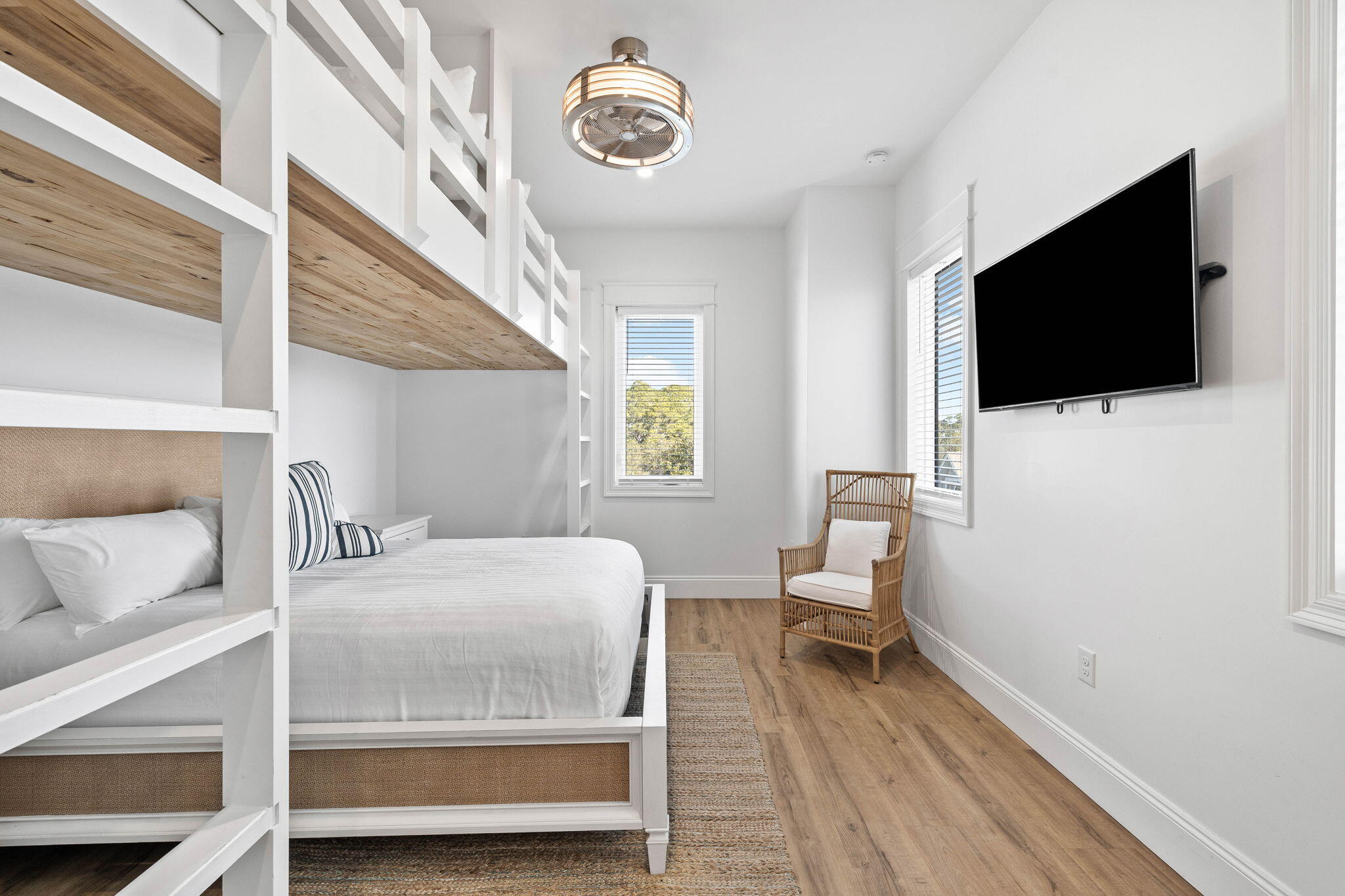Gulf Shore Manor - Residential