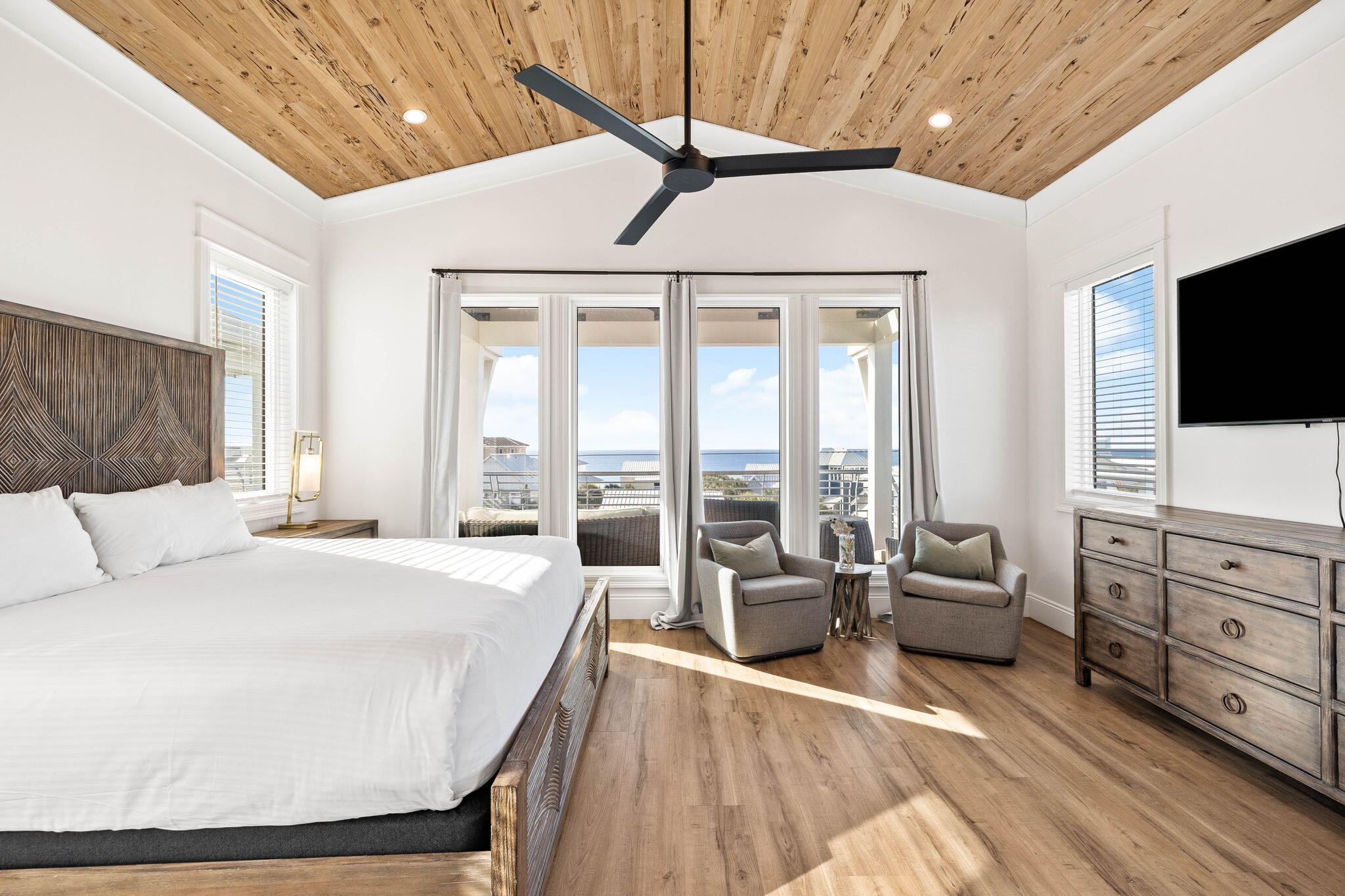 Gulf Shore Manor - Residential