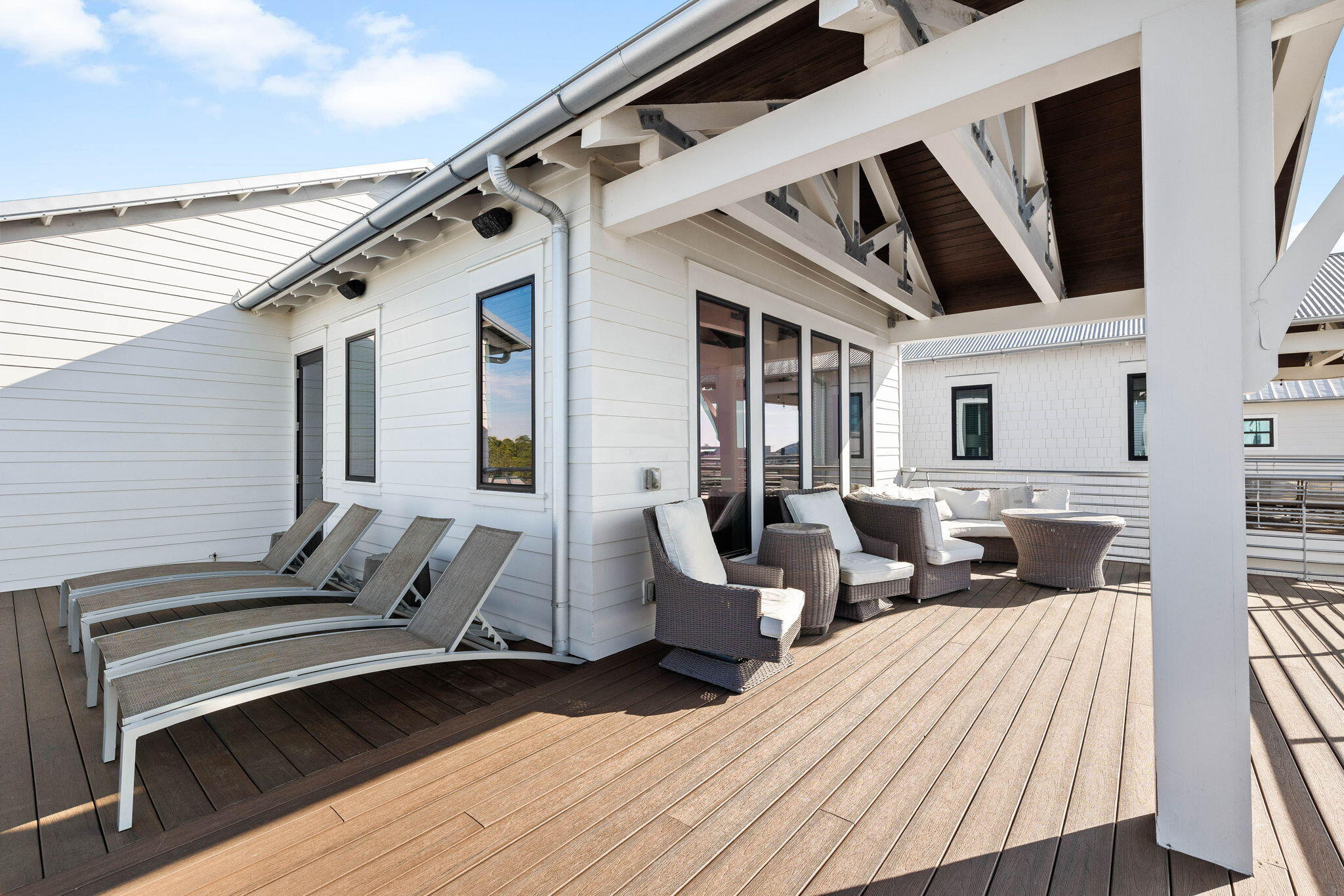 Gulf Shore Manor - Residential