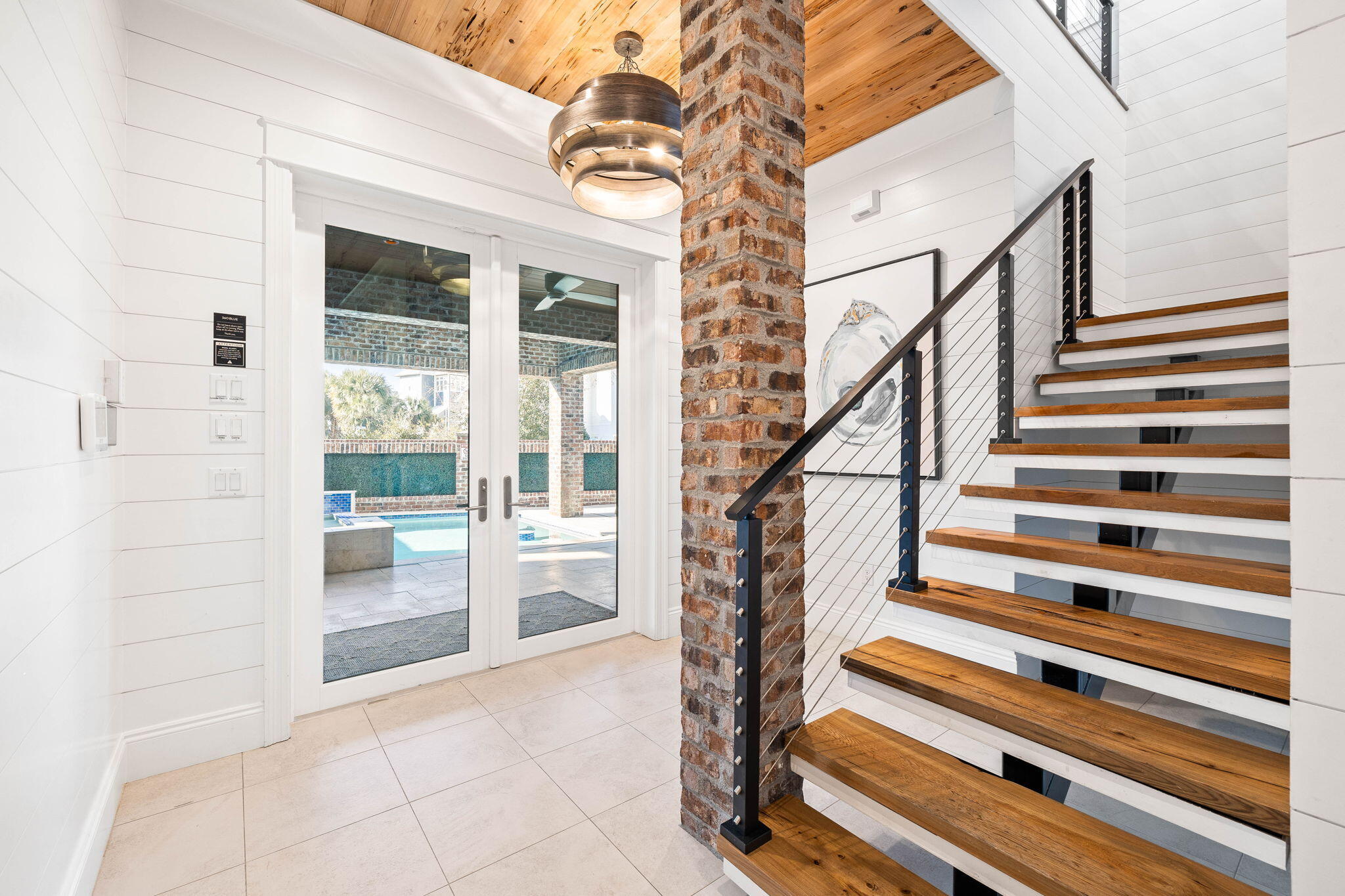 Gulf Shore Manor - Residential
