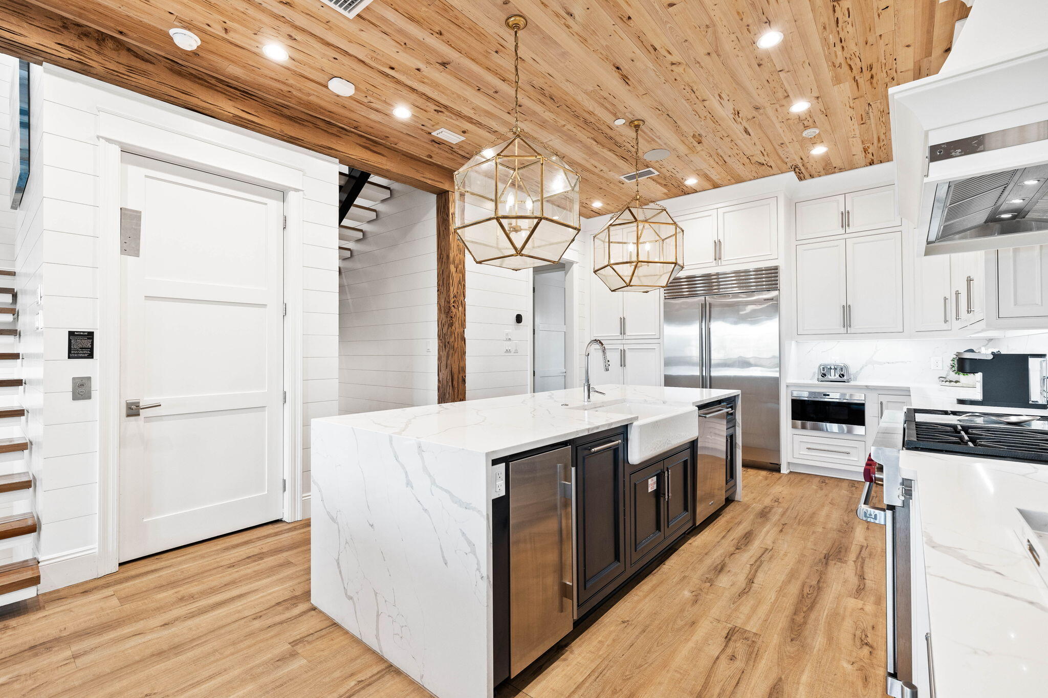 Gulf Shore Manor - Residential