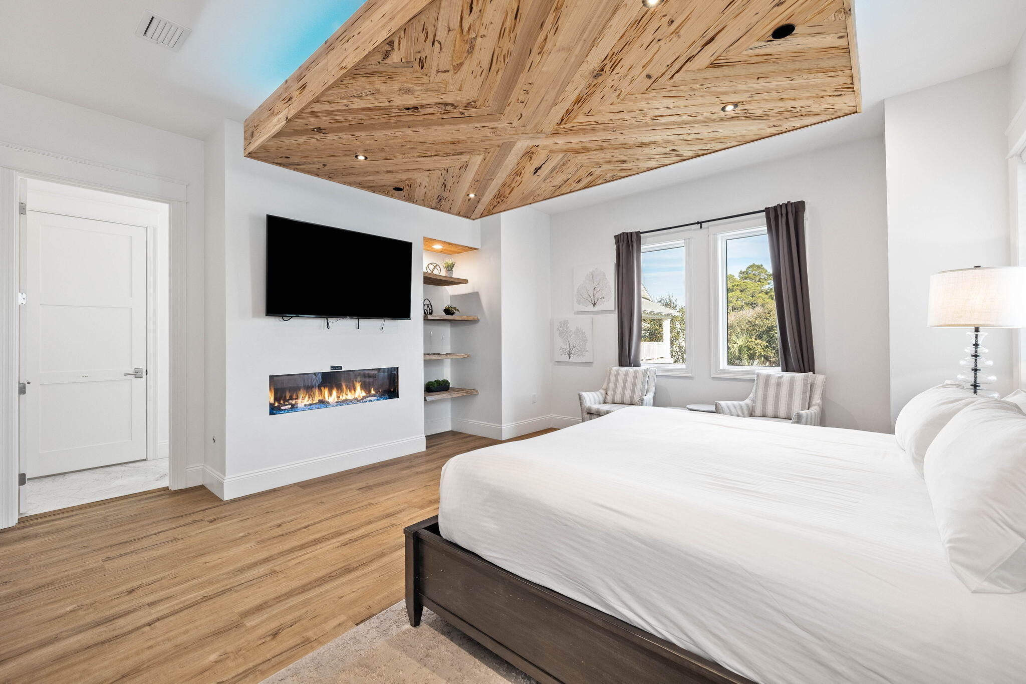 Gulf Shore Manor - Residential