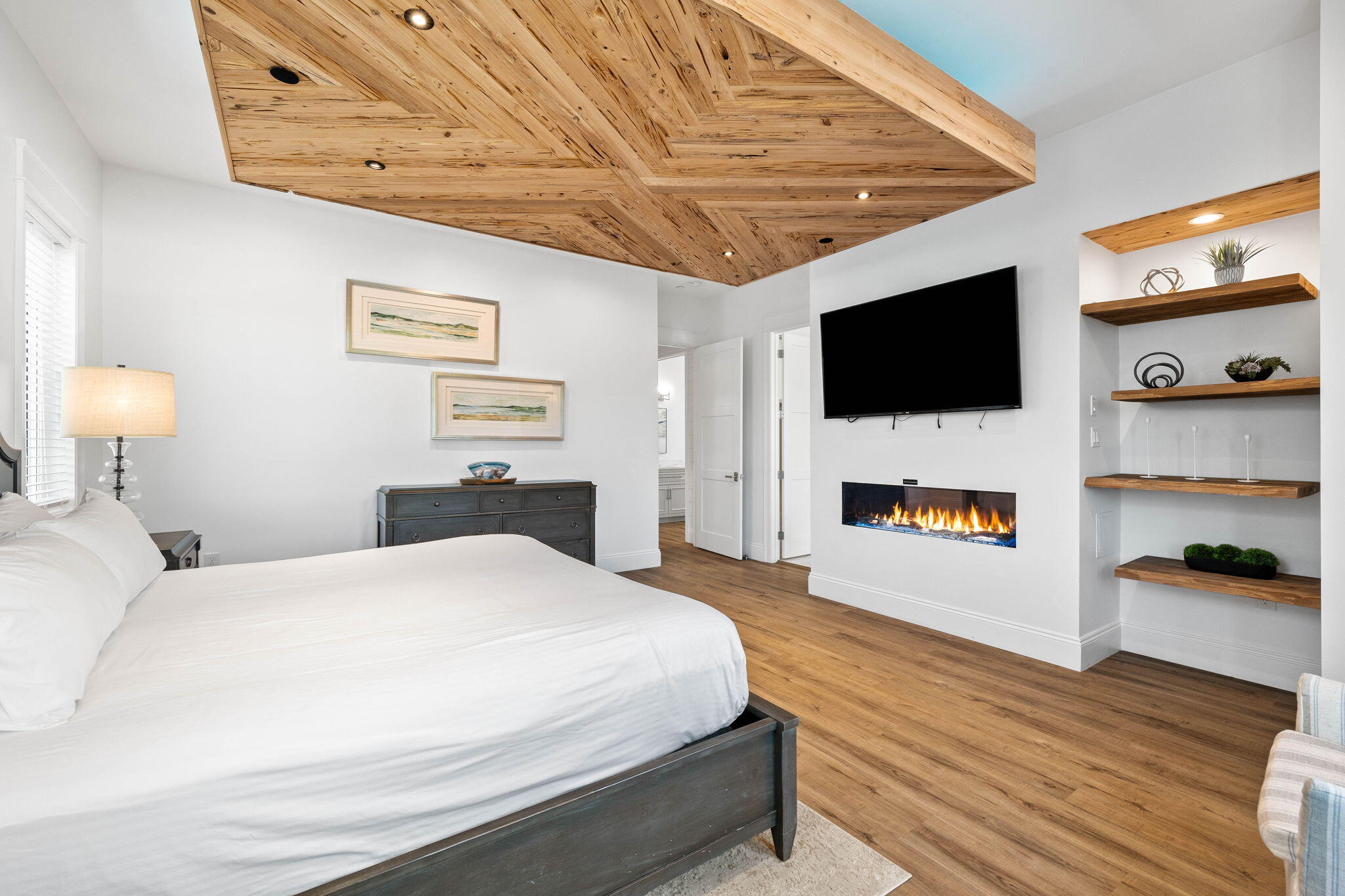 Gulf Shore Manor - Residential
